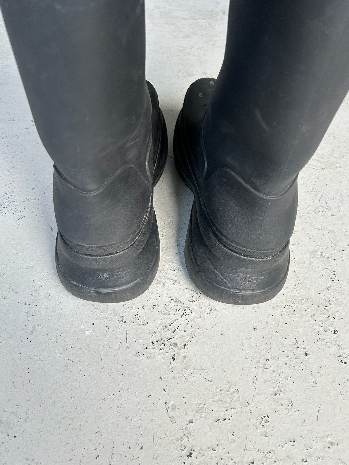 Balenciaga Balenciaga Crocs Size US 12 / EU 45 - 6 Thumbnail
