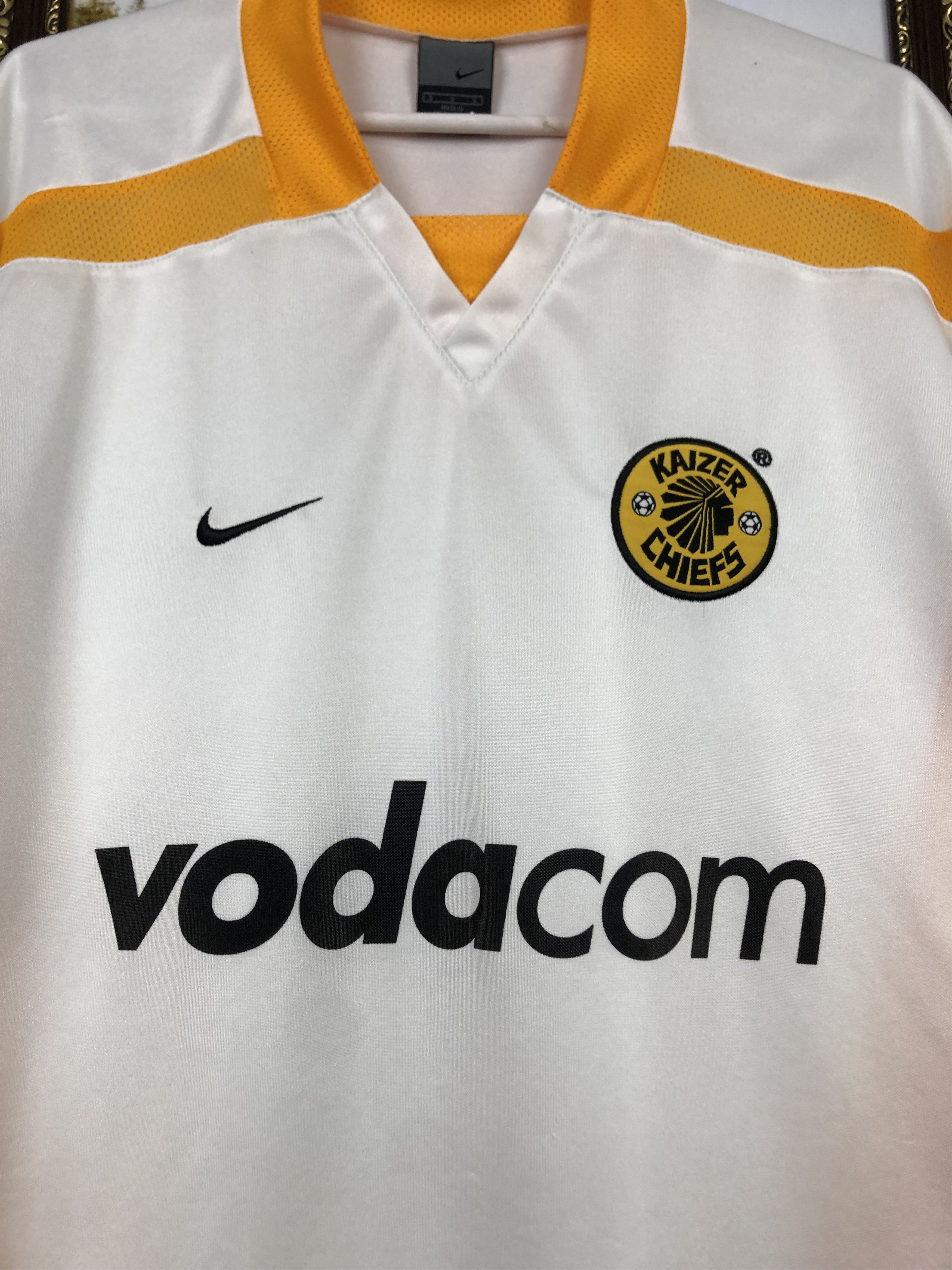 Nike Kaizer Chiefs Away football shirt 2007 Soccer Tee Jersey Size US M / EU 48-50 / 2 - 3 Thumbnail