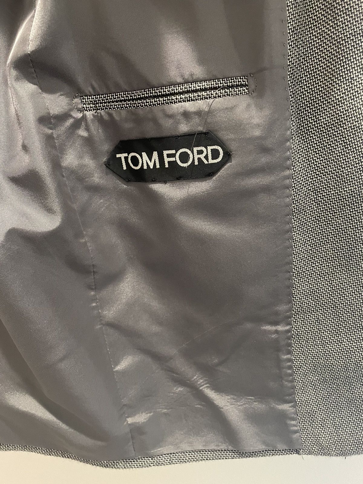 Tom Ford Grey Two Piece Tom Ford Suit Size 48R - 3 Thumbnail