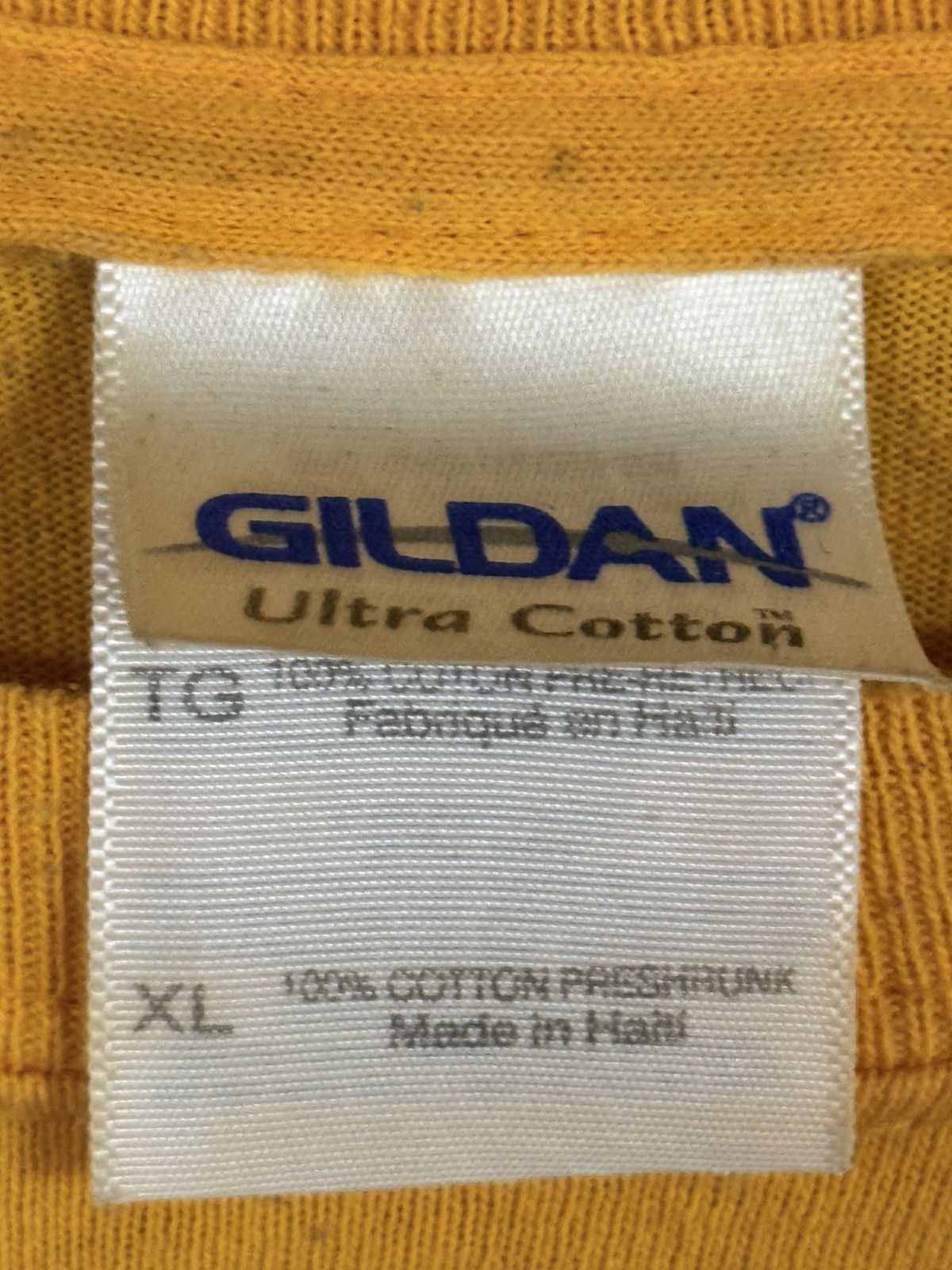Gildan Vintage Y2K Buffalo Marshall High School Yellow T Shirt XL Size US XL / EU 56 / 4 - 5 Thumbnail
