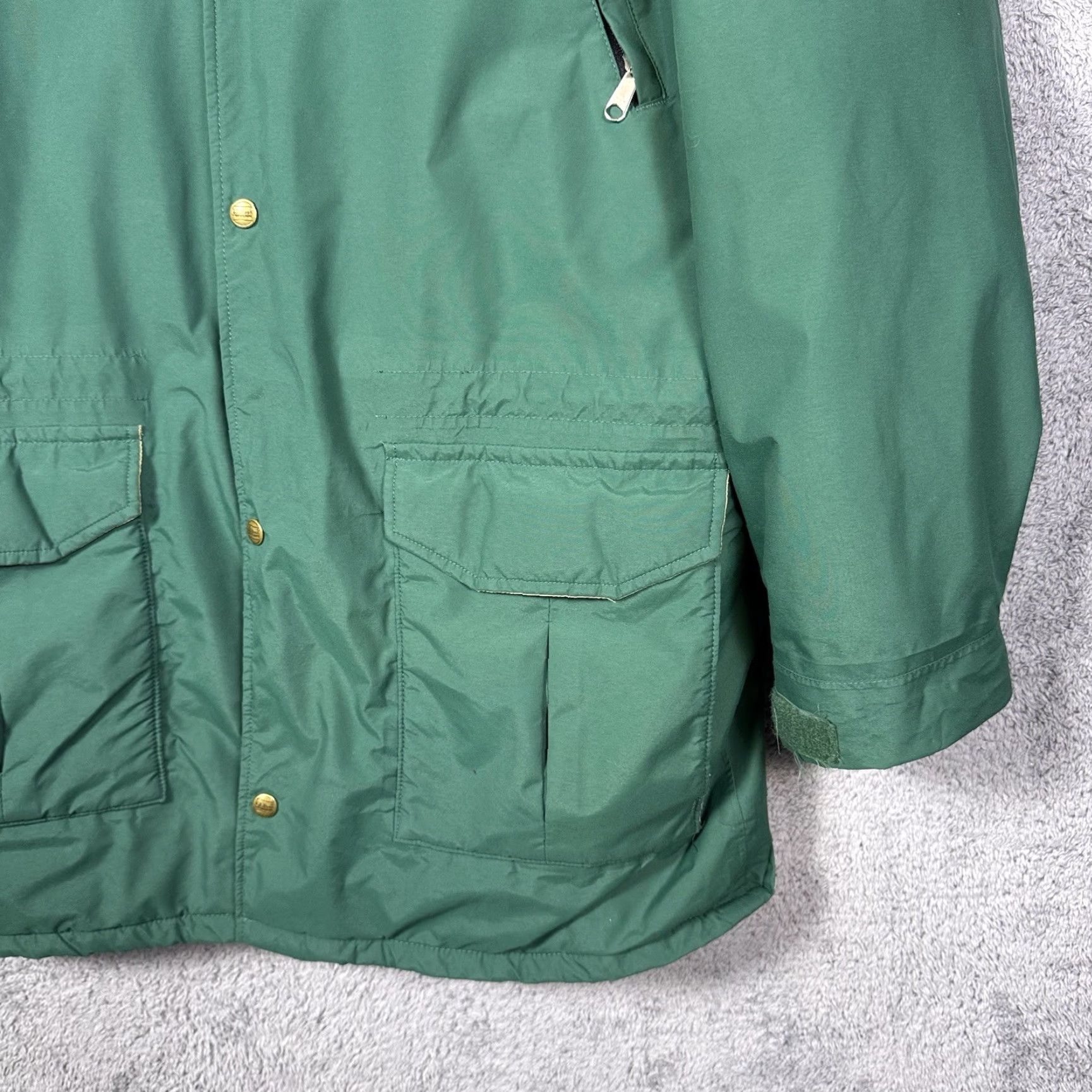Vintage VINTAGE L.L. Bean Coat Mens LT Gore-Tex Thinsulate Parka 90s Green Water Resistant Navy? Size US L / EU 52-54 / 3 - 2 Thumbnail