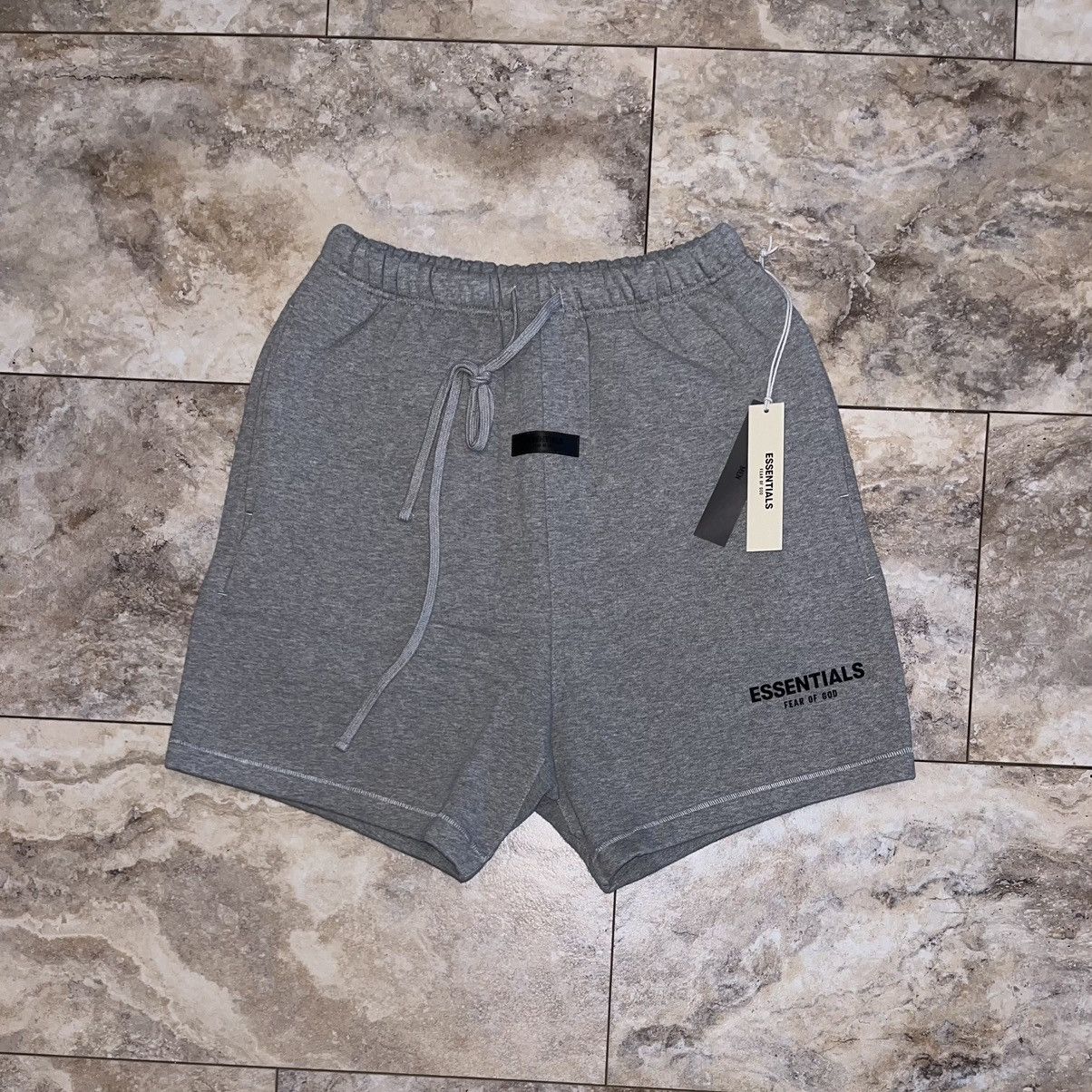 Essentials × Fear of God Essentials SS22 Dark Oatmeal Shorts Size