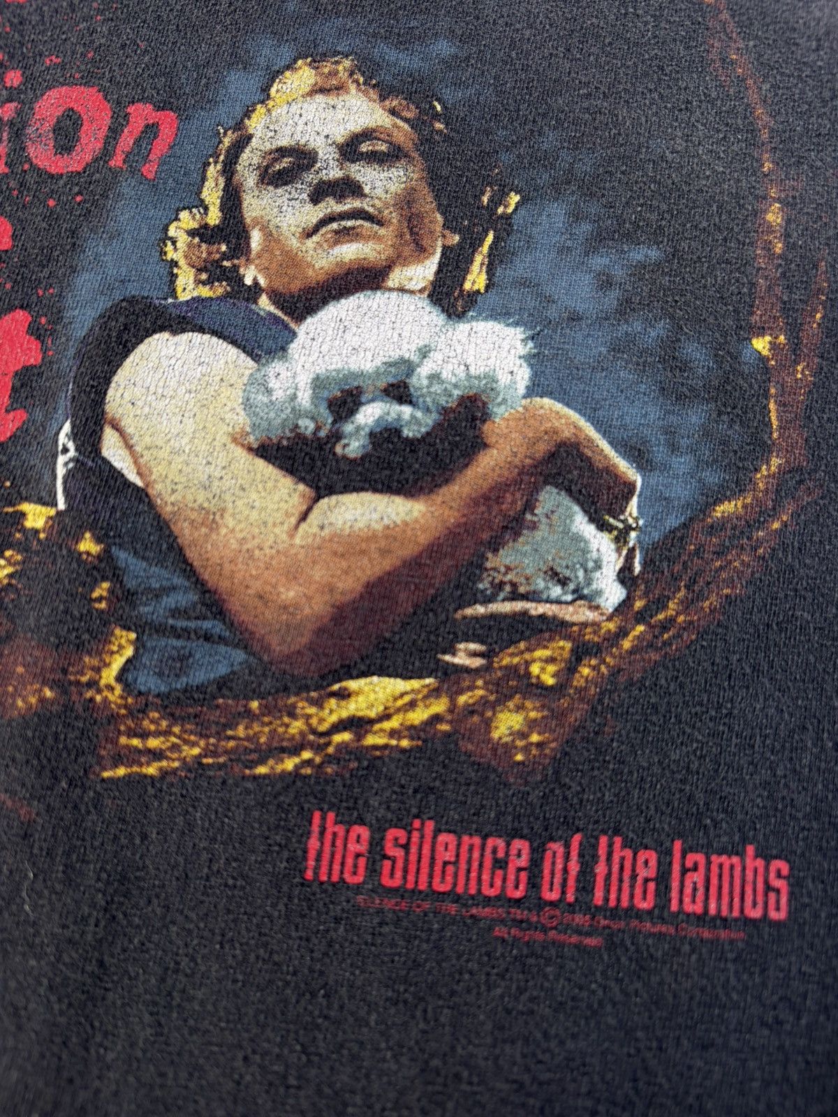 Vintage Silence of the Lambs “Buffalo Bill” graphic shirt Size US XL / EU 56 / 4 - 4 Thumbnail