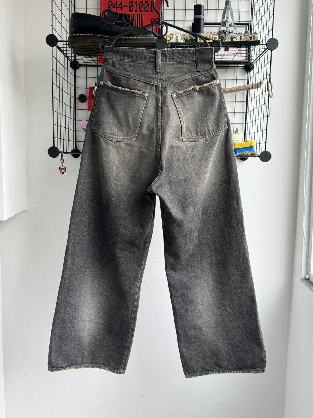Japanese Brand Daisuke Tanabe Coffee Black Denim Trousers Destroyed Size 27" / US 4 / IT 40 - 7 Thumbnail