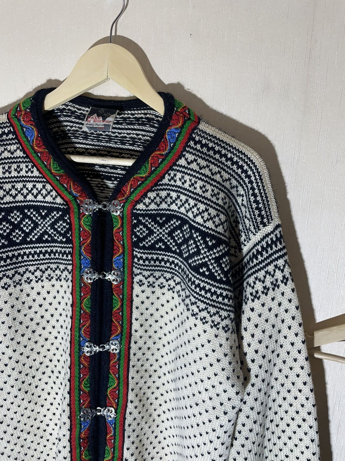 Dale Of Norway × Japanese Brand Dale Of Norway vintage streetwear sweater Size US M / EU 48-50 / 2 - 2 Thumbnail