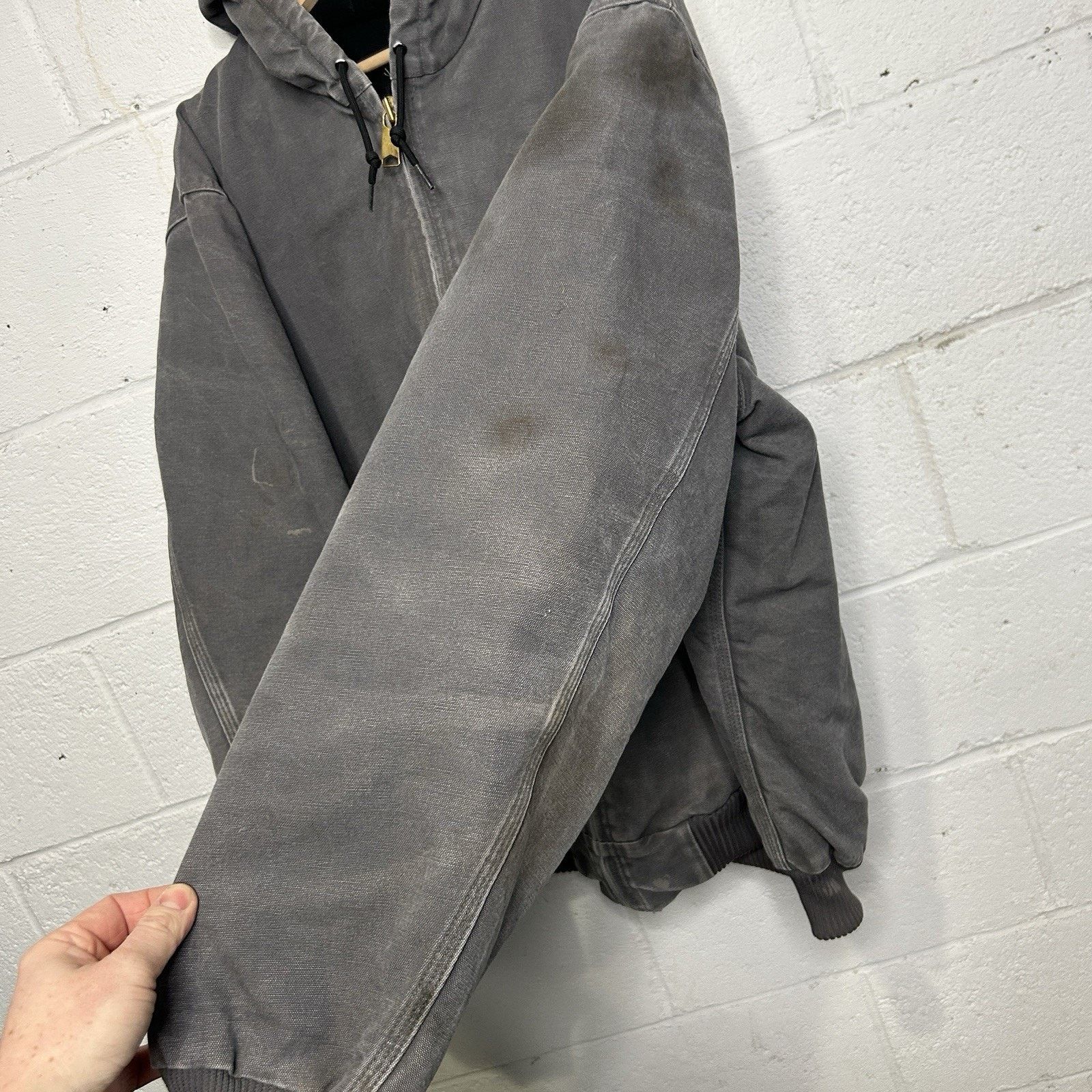 Carhartt Carhartt Quilted Hooded Active Jacket “Gravel/Grey” J140-GVL Size US XL / EU 56 / 4 - 7 Thumbnail
