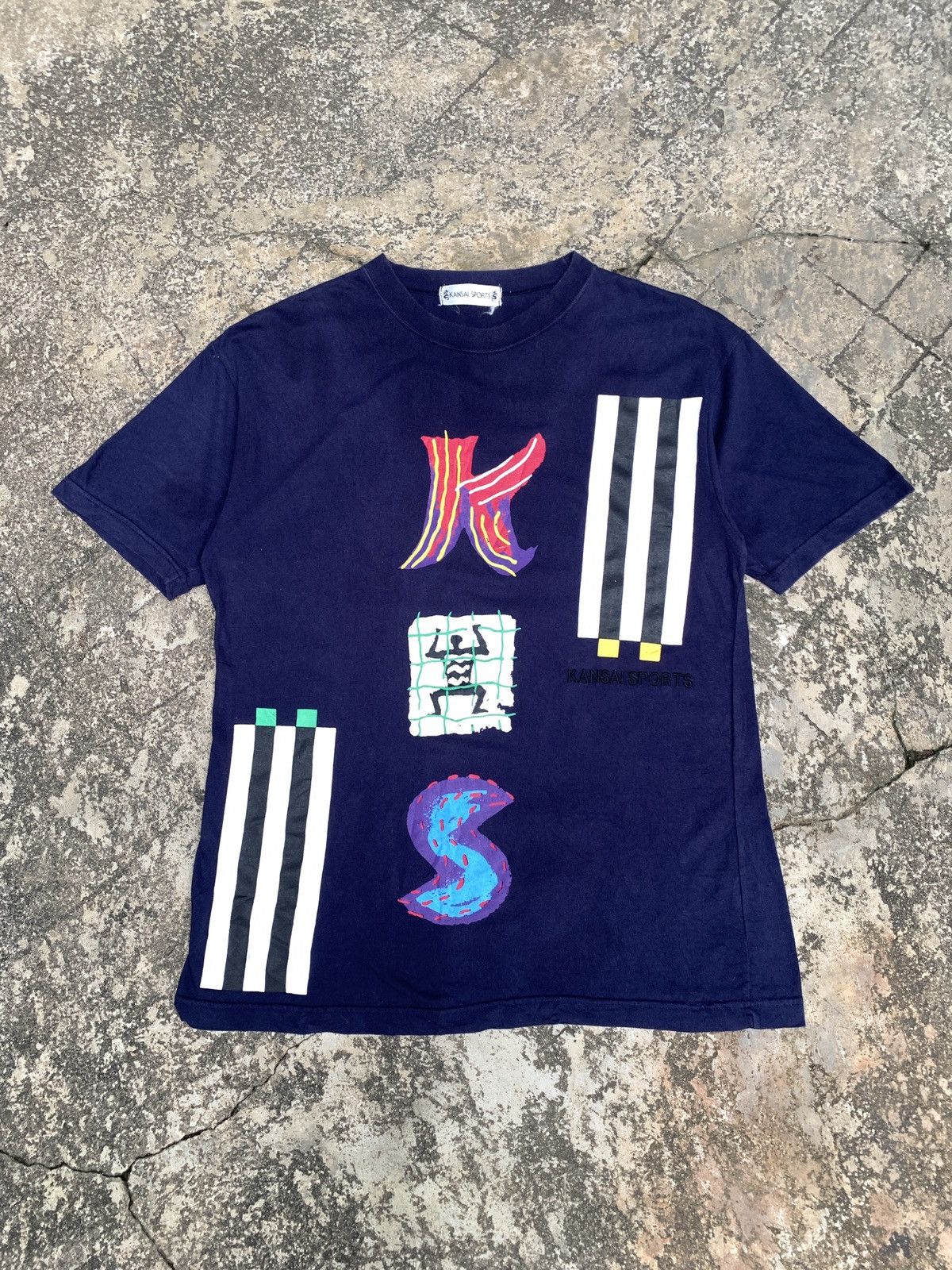 Japanese Brand × Kansai Yamamoto 2000s Kansai Yamamoto Sport Japan Navy Unique Graphic Tee Size US L / EU 52-54 / 3 - 1 Thumbnail