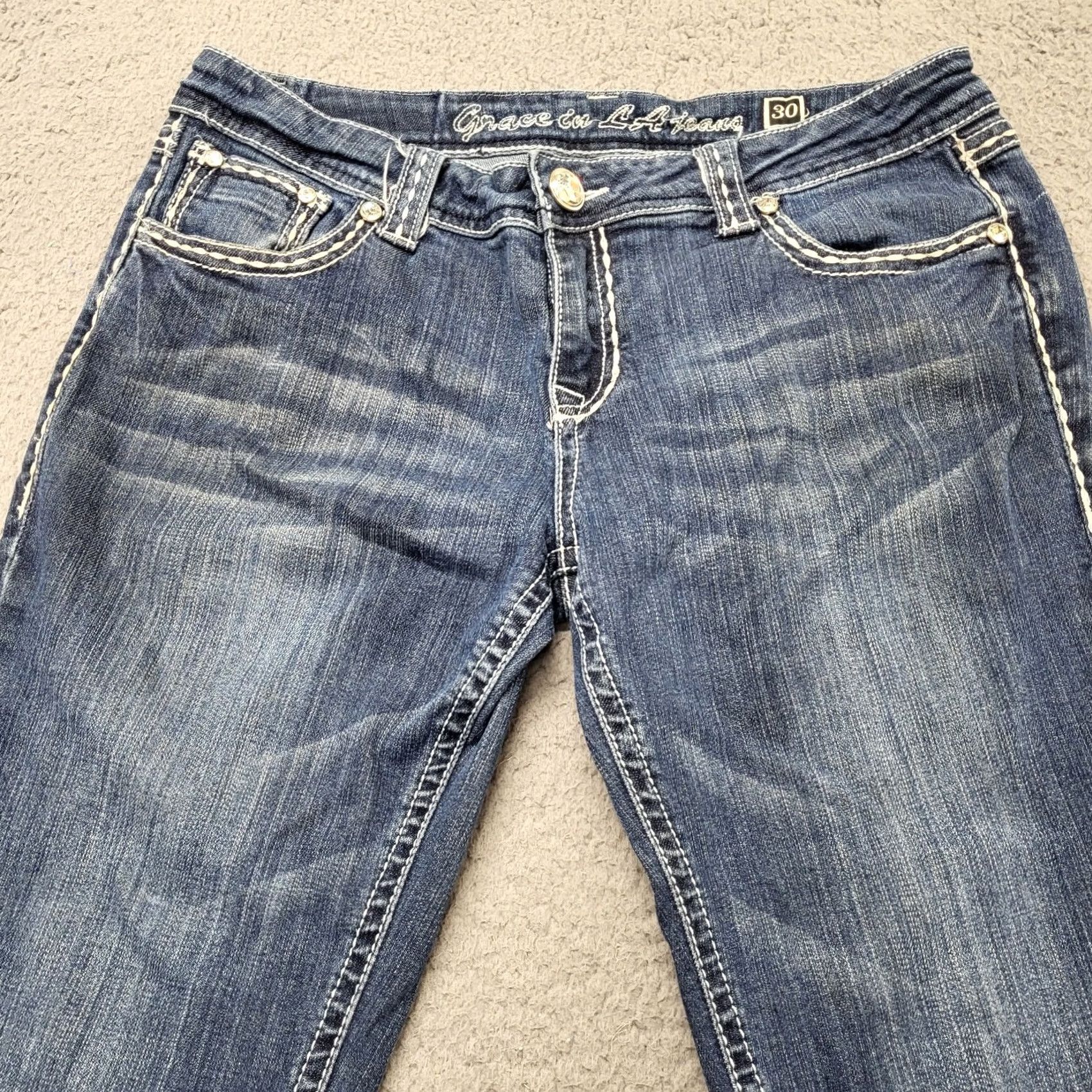 Grace in LA Grace In LA Capri Women's Size 13/30 Blue Jeans Rhinestone Embroidered Cross EUC Jeans Size 34" / US 12 / IT 48 - 4 Thumbnail