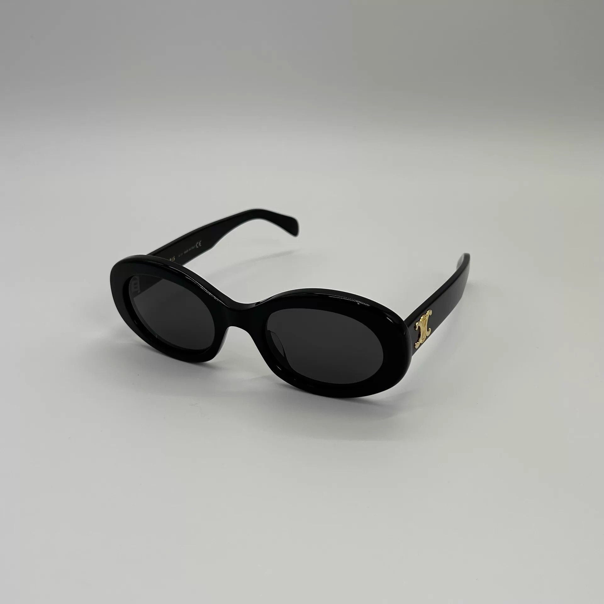 Celine Celine Triomphe Black Sunglasses HB6656 Unworn Size ONE SIZE - 1 Thumbnail