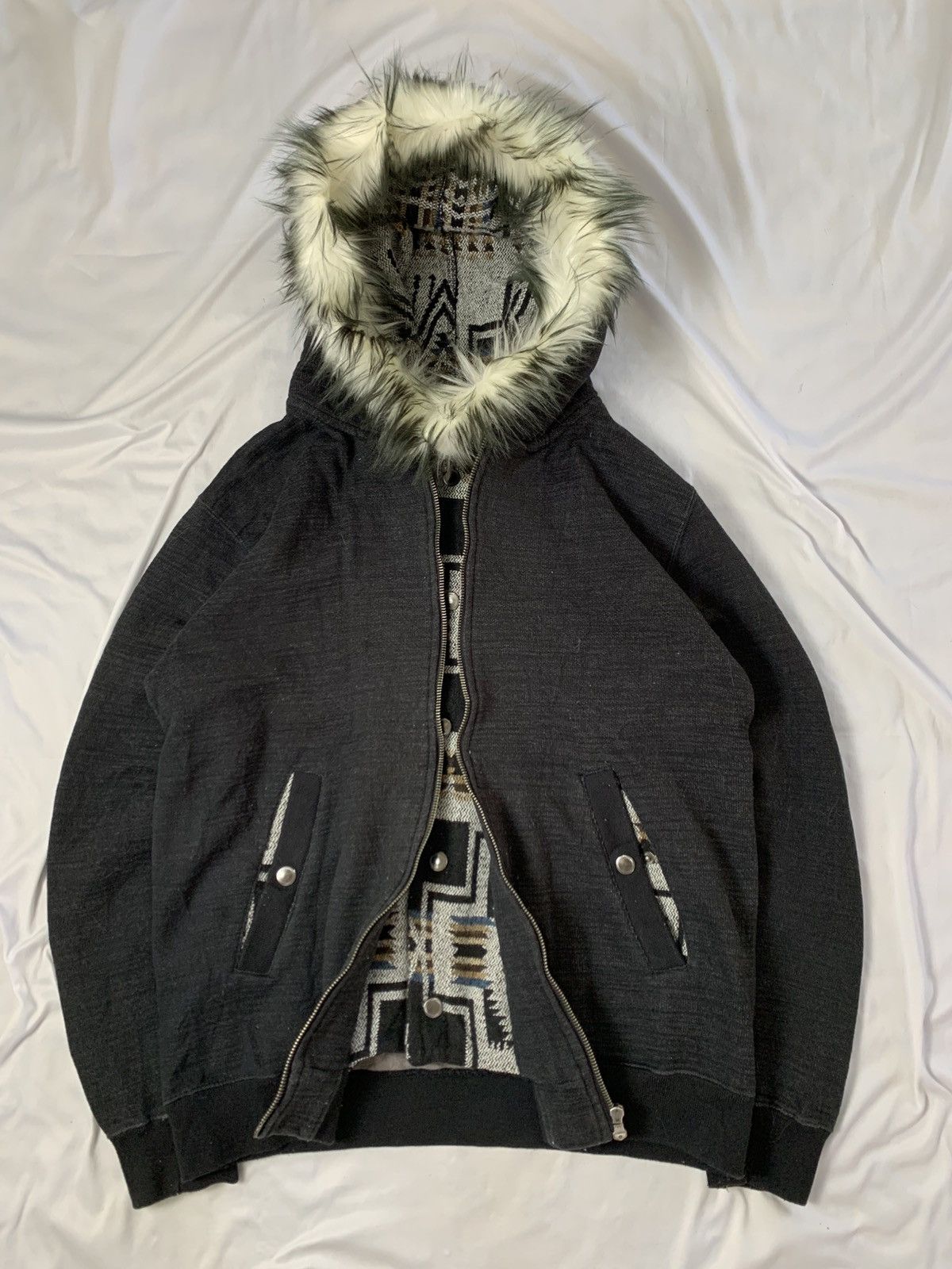 Le Grande Bleu (L.G.B.) Fur hoodie japanese style I L L S double layer Size US L / EU 52-54 / 3 - 5 Thumbnail