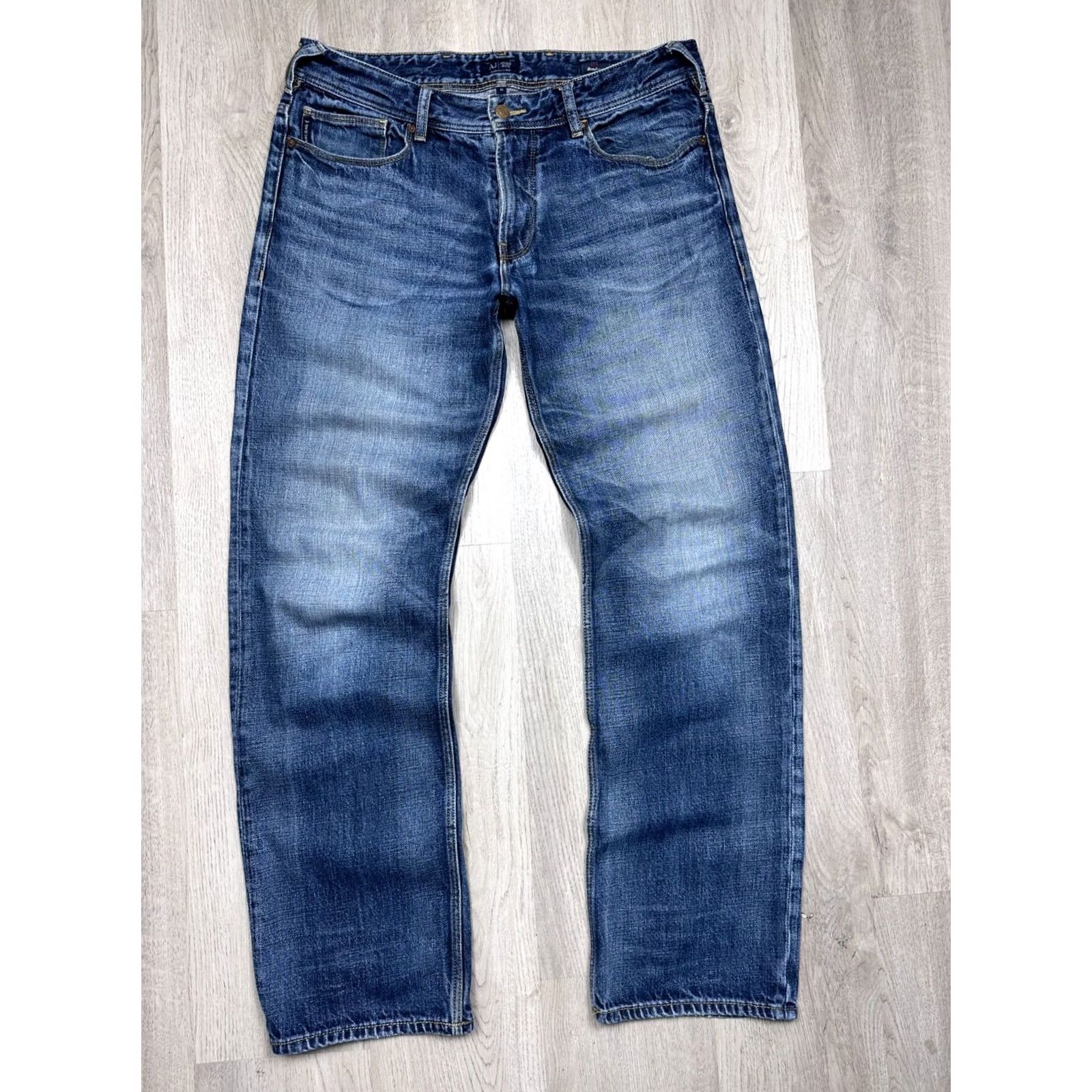 Vintage Armani Jeans Jeans Mens Denim Size 34 Blue Regular Straight 34 in Inseam 34 cm 84 cm 46 cm 22 cm Pants Pants Mens Denim Vintage No 34 Miscellaneous Size US 34 / EU 50 - 4 Thumbnail
