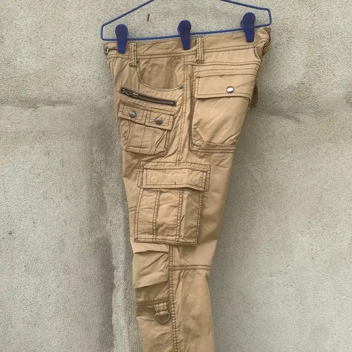 Hysteric Glamour STEALS ‼️MULTIPOCKET EDGE RUPERT JAPAN TROUSERS BIKERS PANTS Size US 29 - 14 Thumbnail