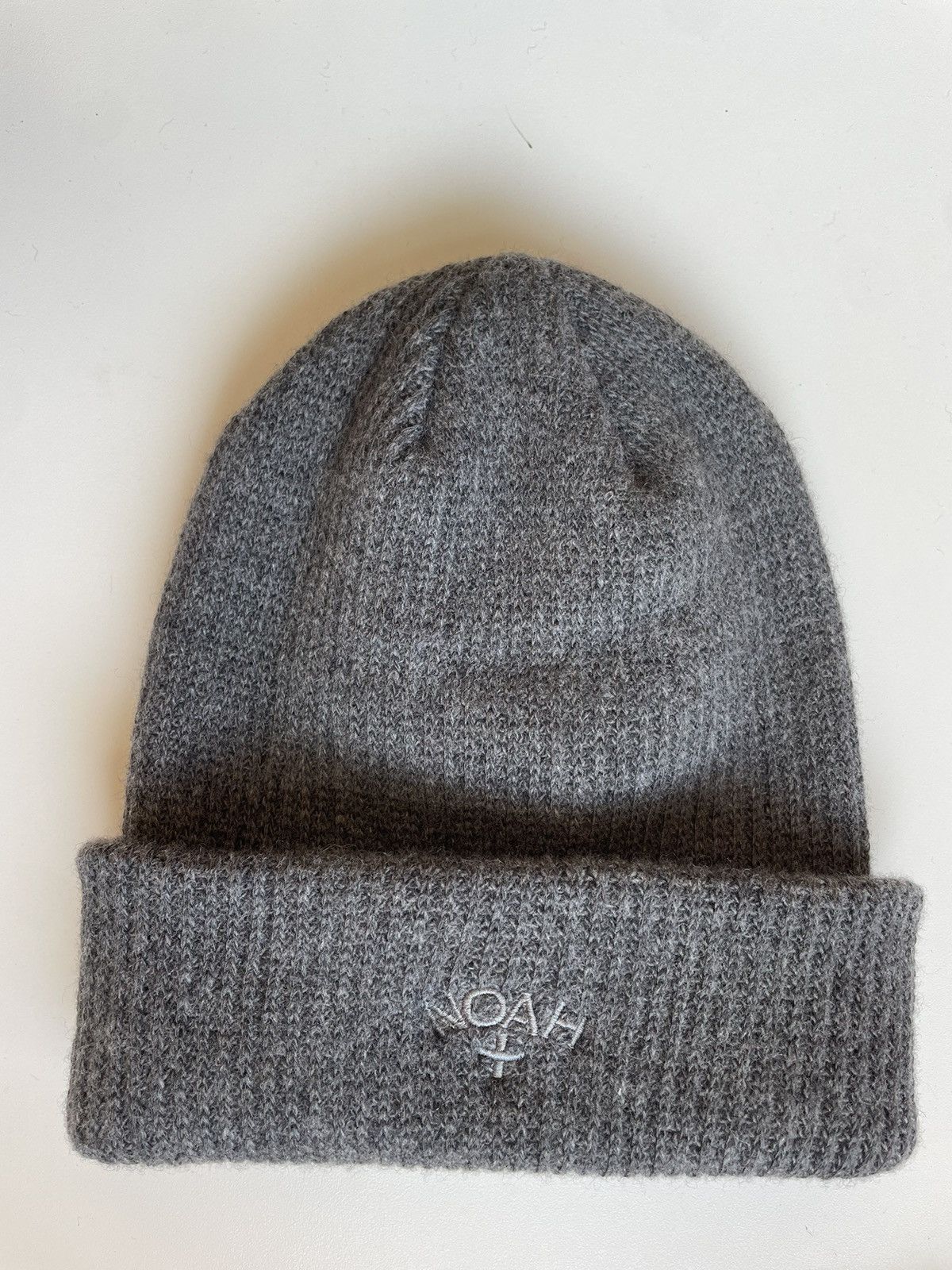 Noah Noah Recycled CASHMERE Core Logo Beanie GRAY Size ONE SIZE - 1 Thumbnail