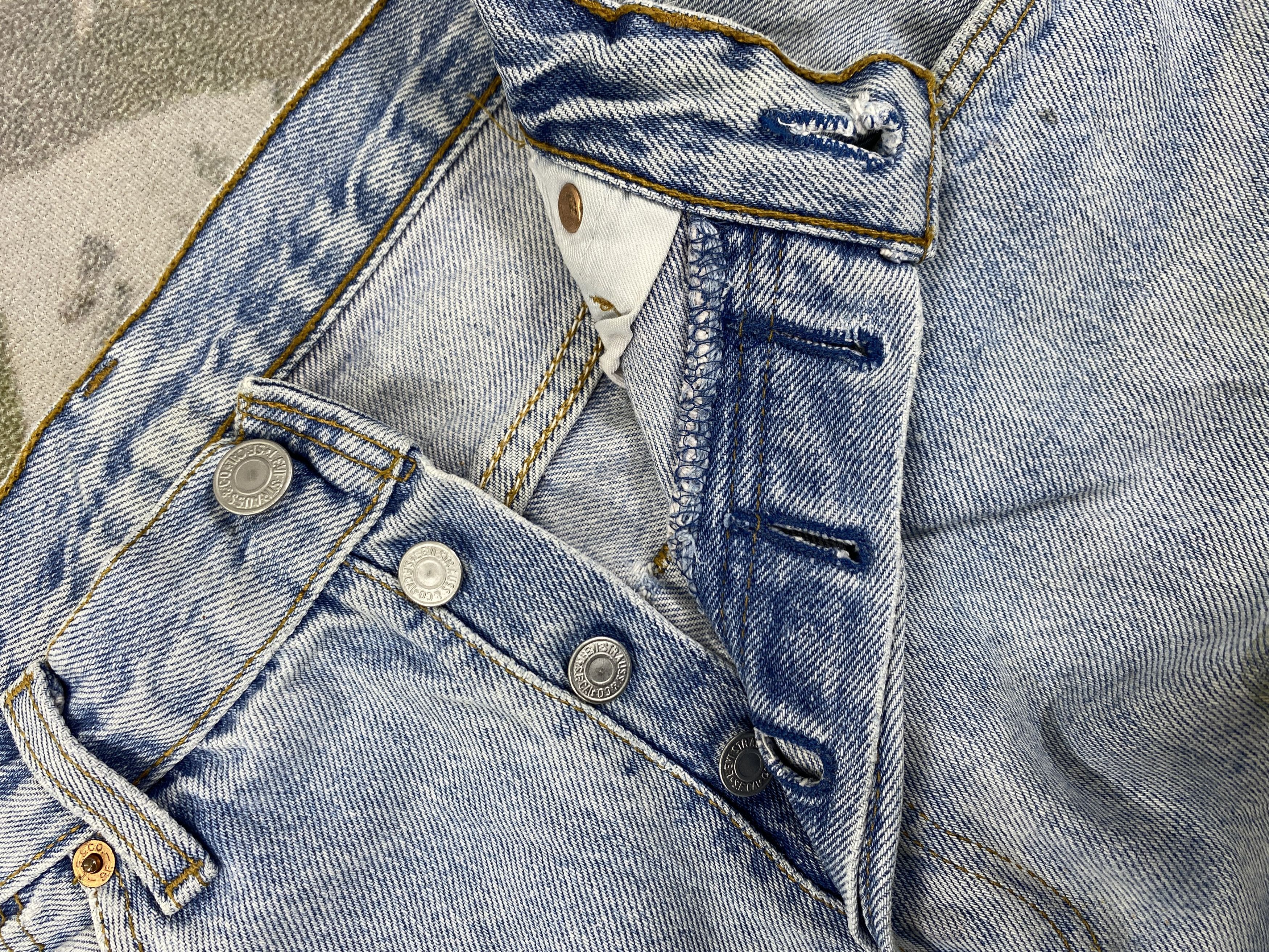 Levi's Distressed Blue Vintage Levi's 501 Jeans 31x31.5 - JN3584 Size US 31 - 6 Thumbnail