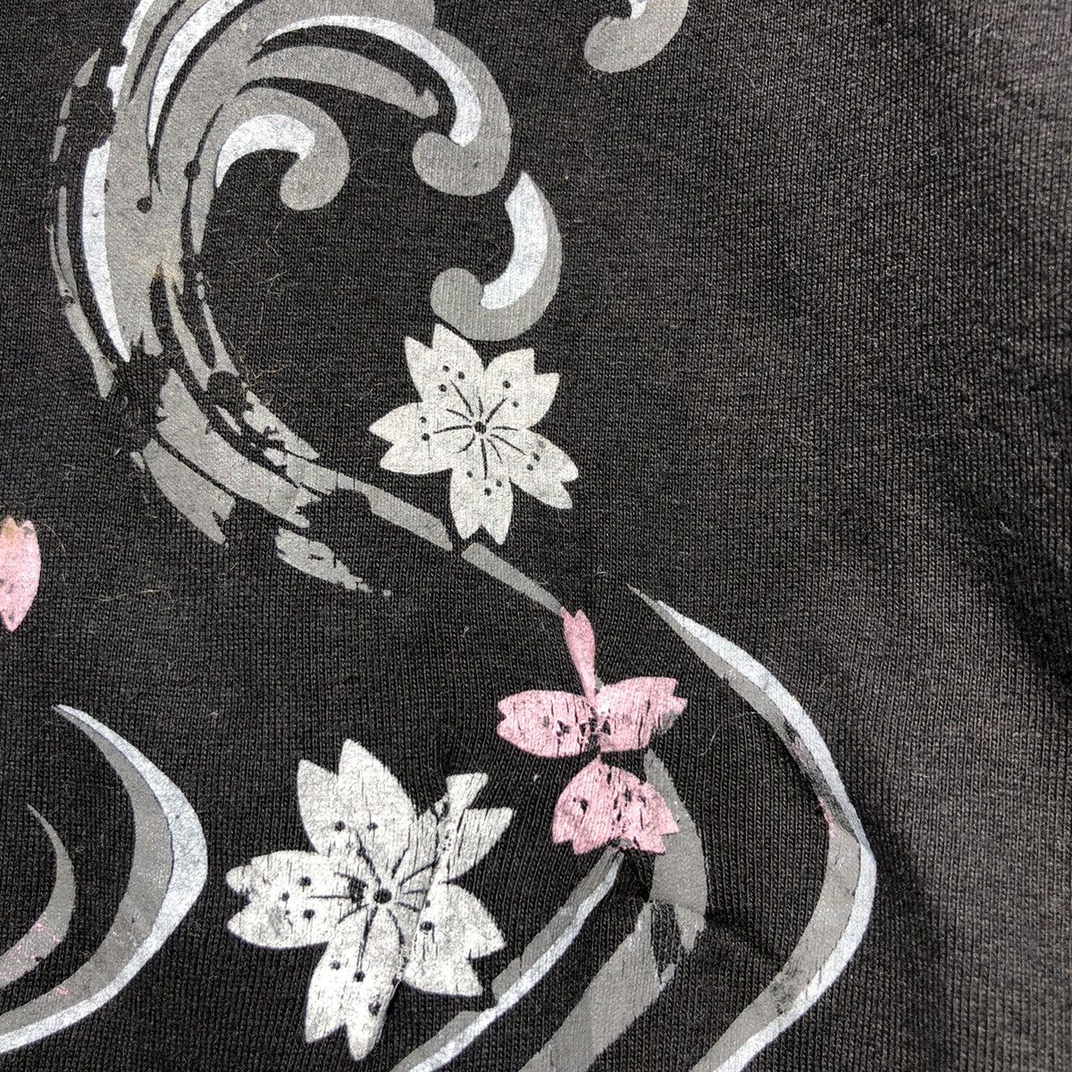 Japanese Brand Vintage y2k Koi Fish Sukajan Tshirt Size US M / EU 48-50 / 2 - 10 Thumbnail