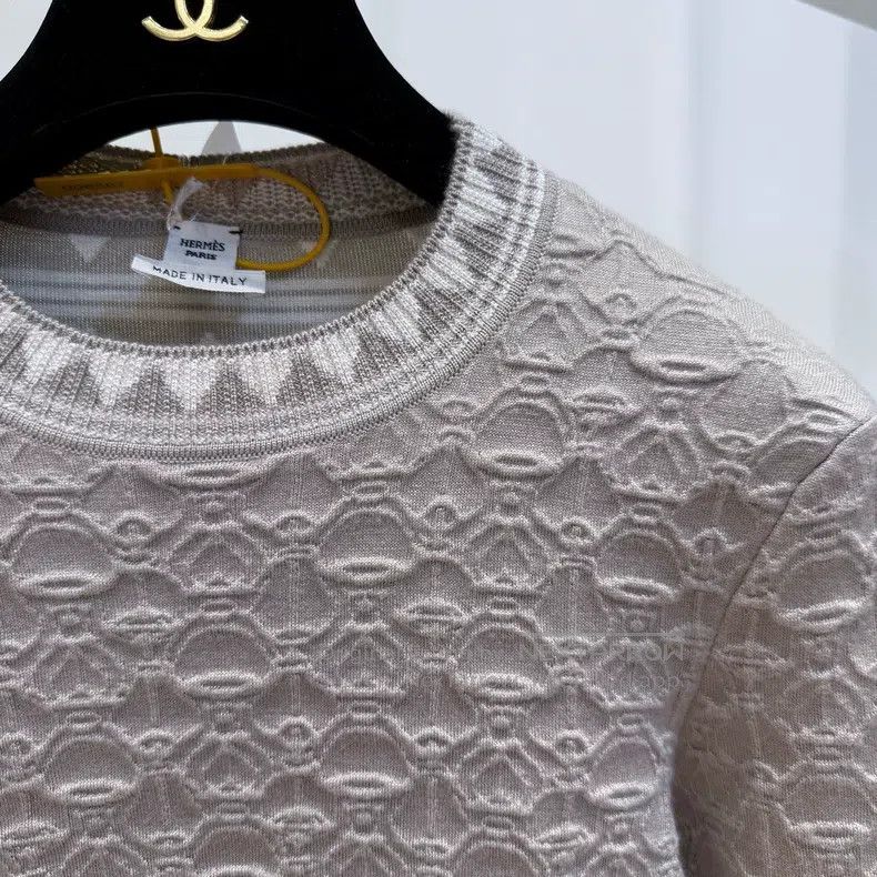 Hermes Hermes Off-white Geometric Pattern Jacquard Sweater Size XXS / US 00 / IT 34 - 3 Thumbnail