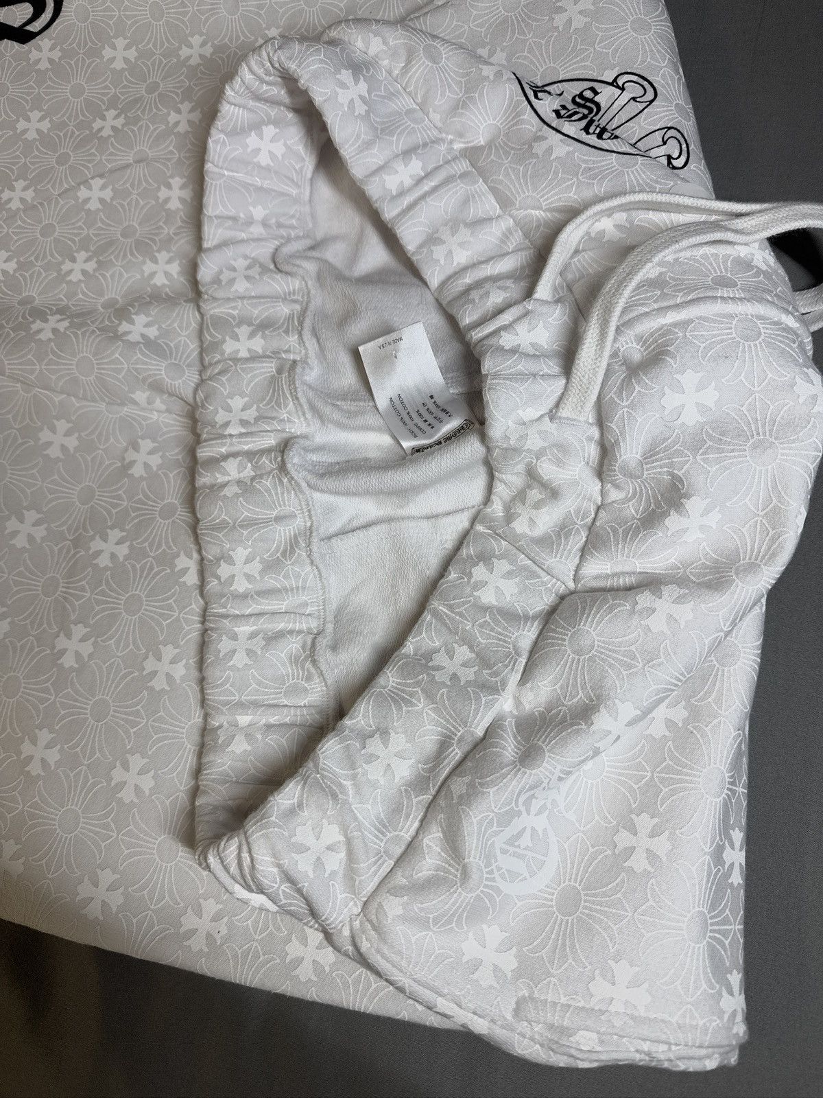 Chrome Hearts Chrome hearts white monogram sweats LARGE Size US 36 / EU 52 - 10 Thumbnail