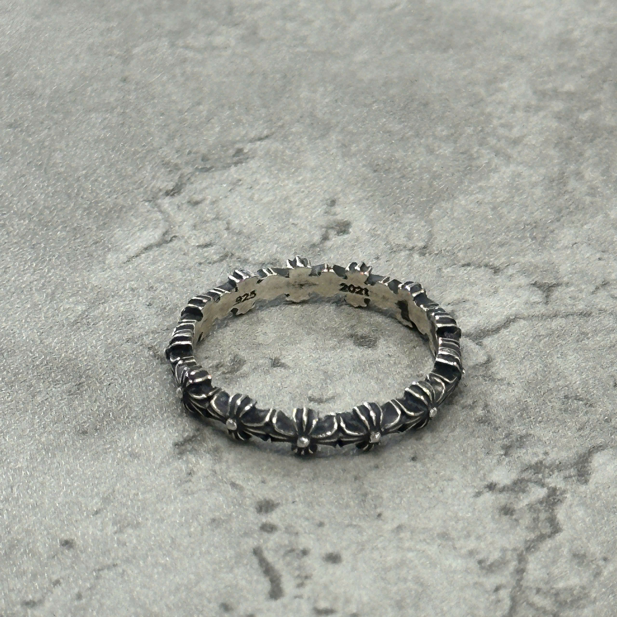 Chrome Hearts Tiny E Ring | Grailed