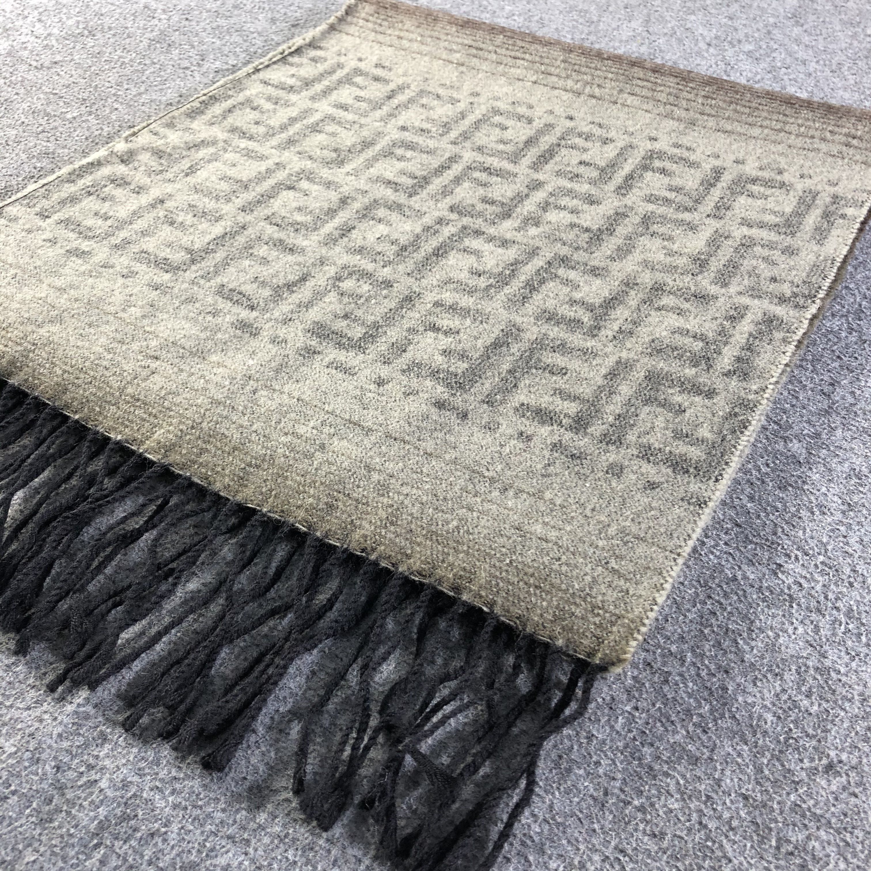Vintage Fendi Scarf / Muffler / Neckwear P446 Size ONE SIZE - 3 Thumbnail