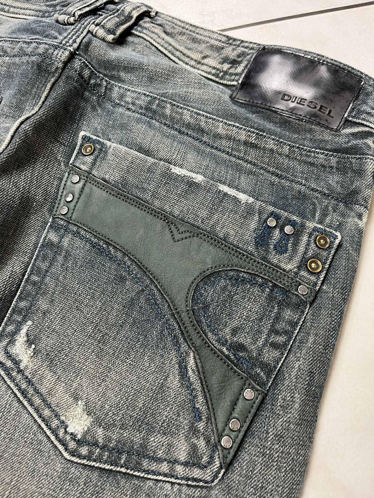 Diesel × Vintage Vintage rare Diesel timmen distressed y2k jeans pants washed Size US 32 / EU 48 - 17 Thumbnail