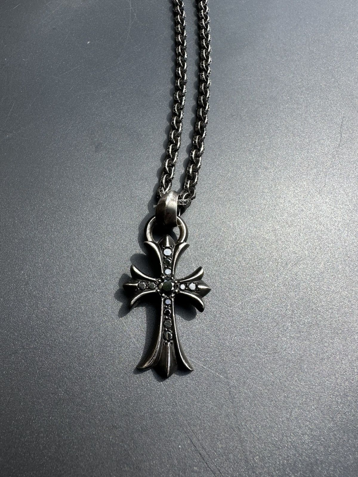 Chrome Hearts Tiny Cross Pendant