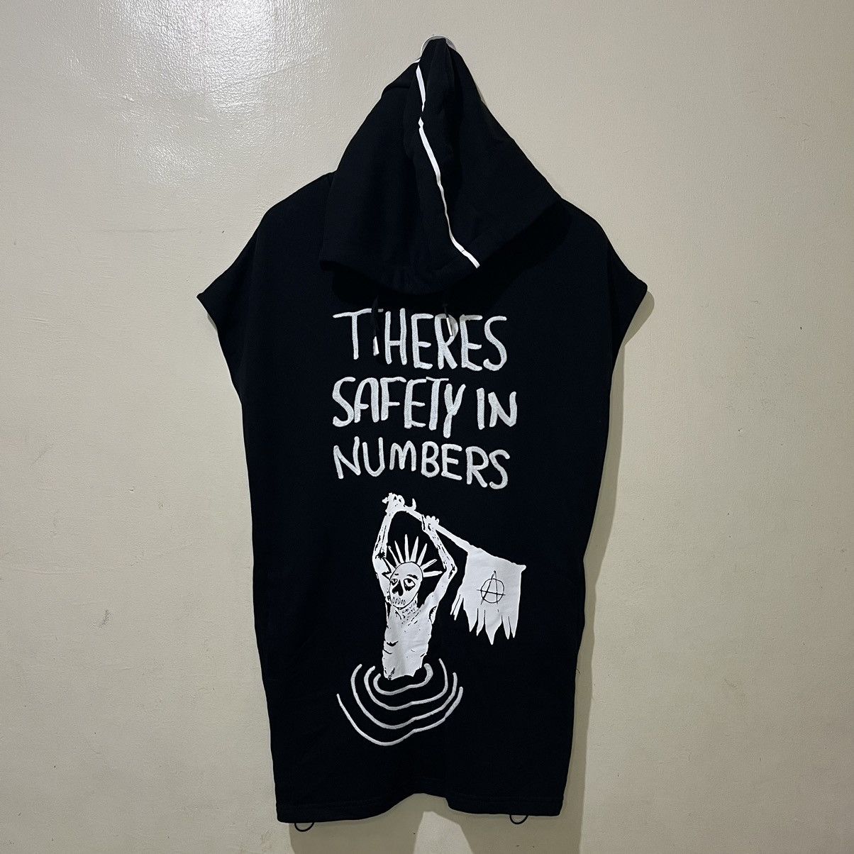 Haculla Haculla S/S18 Streetwear Punk Sleeveless Hoodie Size US S / EU 44-46 / 1 - 2 Thumbnail