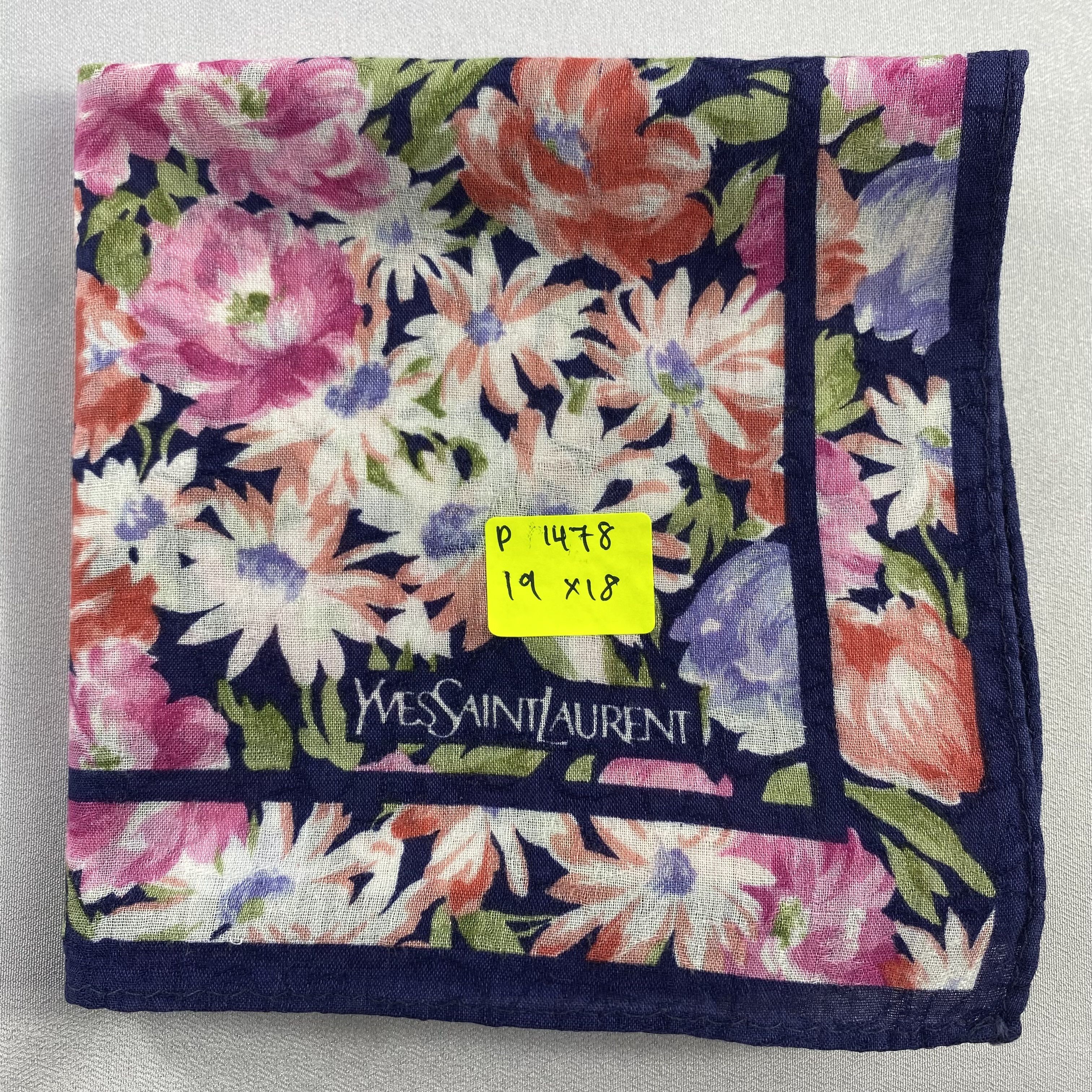 Vintage Yves Saint Laurent Handkerchief / Neckerchief / Bandana Size ONE SIZE - 5 Thumbnail