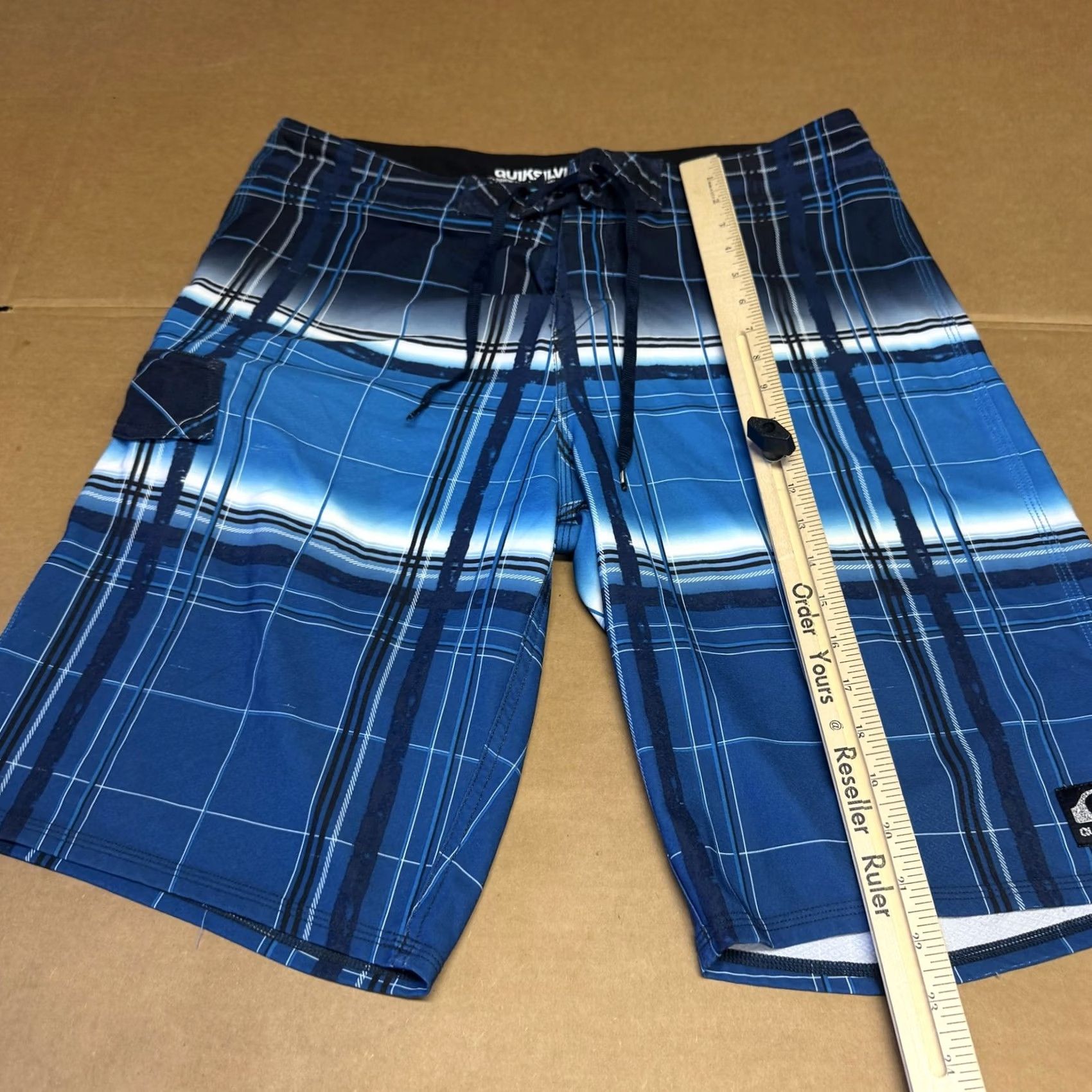 Quiksilver Quiksilver Mens Board Shorts 34 Blue Plaid Drawstring Surf Swim Stretch Pockets Size US 34 / EU 50 - 4 Thumbnail