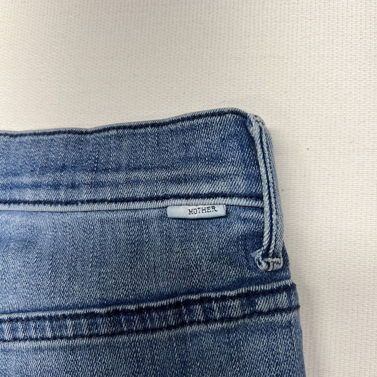 MOTHER Mother Jeans The Stunner Ankle Fray Graffiti Girl Distressed Size 24" / US 00 / IT 34 - 13 Thumbnail