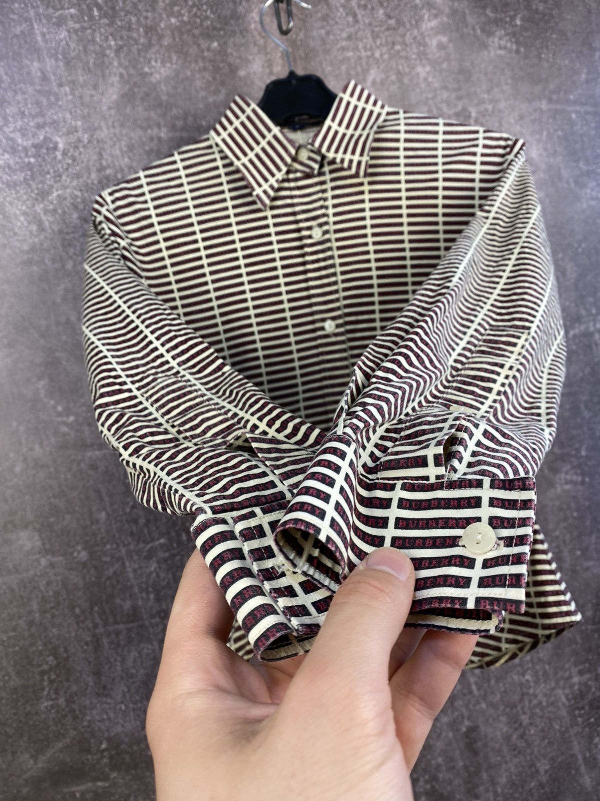 Burberry × Japanese Brand Vintage Burberry London Monogram Women Shirt Size XS / US 0-2 / IT 36-38 - 5 Thumbnail