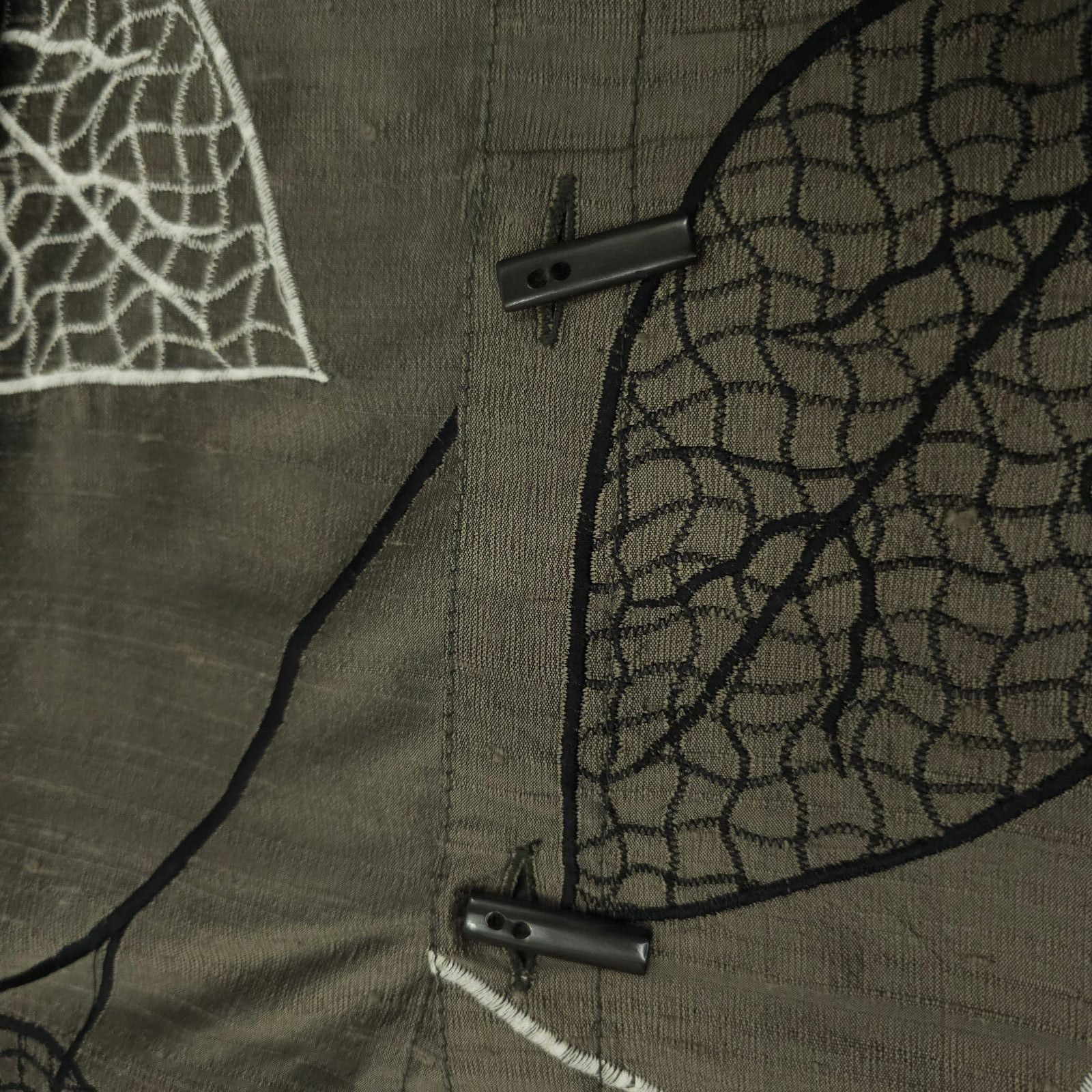 Other Yak Magik Shirt Jacket XL Embroidered Leaf Silk Boho Vintage Size XL / US 12-14 / IT 48-50 - 10 Thumbnail