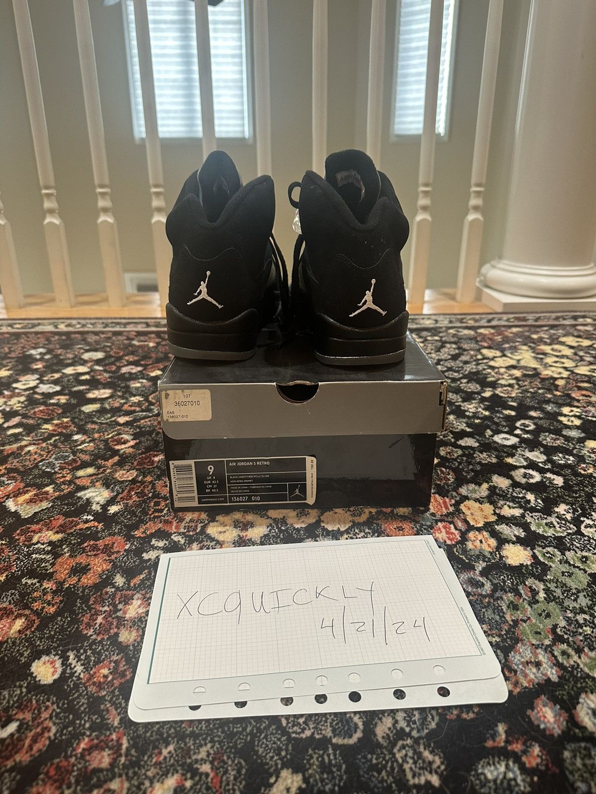 Jordan Brand 2011 Jordan 5 Black Metallic Size US 9 / EU 42 - 2 Thumbnail