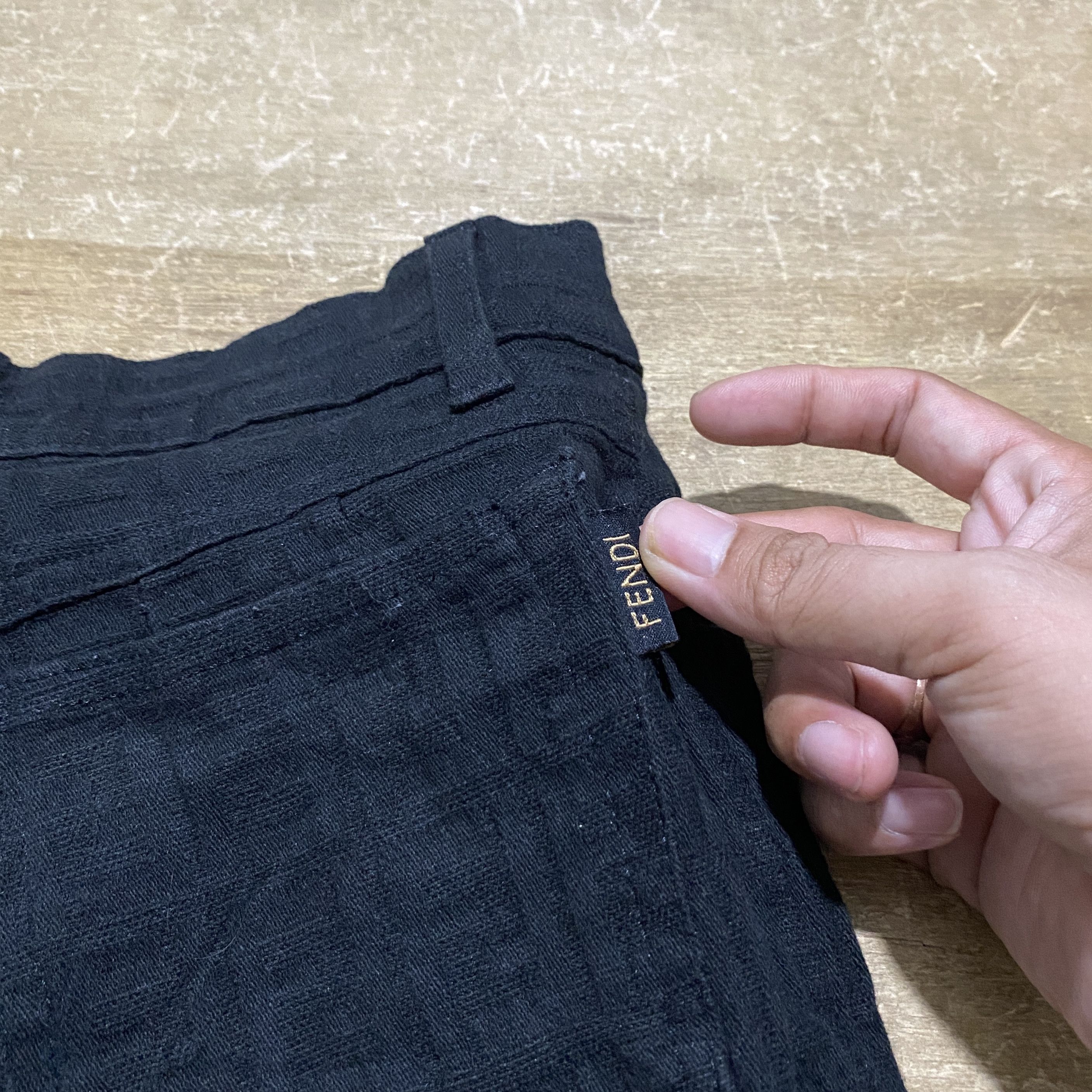 Fendi Vtg Fendi monogram black long pants Size 27" / US 4 / IT 40 - 6 Thumbnail