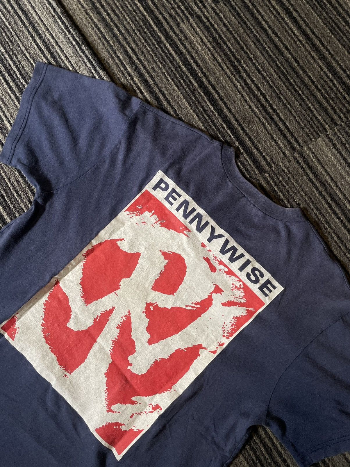 Band Tees Pennywise Vintage Tee Size US L / EU 52-54 / 3 - 5 Thumbnail