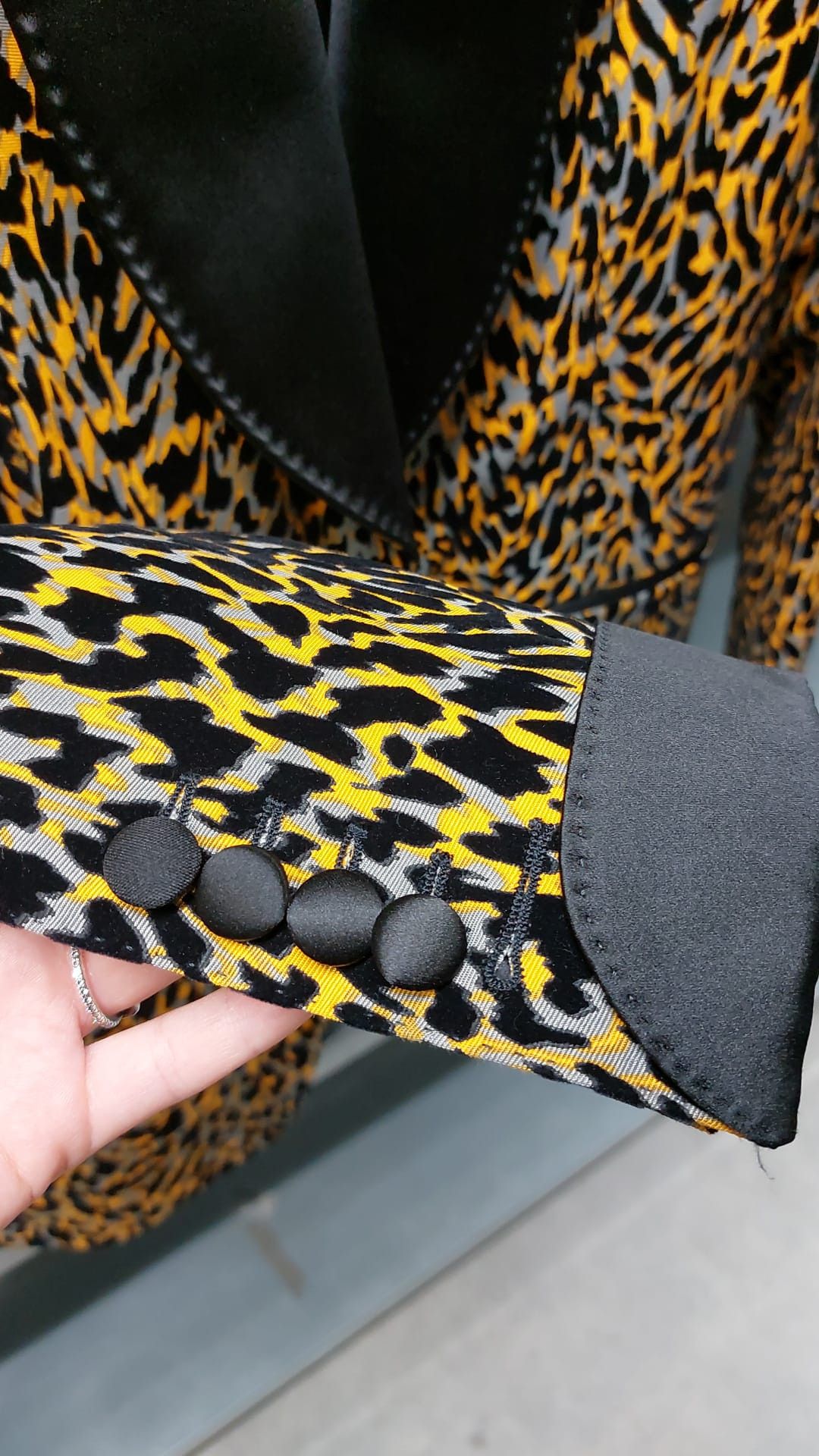 Tom Ford o1loc1c0824 11MK40SZ Atticus Jacket in Black Yellow Size US S / EU 44-46 / 1 - 2 Thumbnail