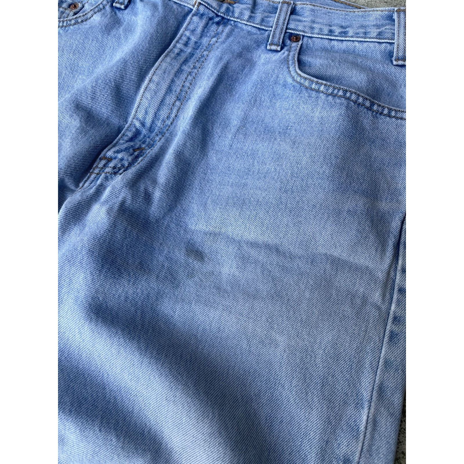 Levi's 90s Levi's Light Wash Thrashed Faded Distressed Jeans Size US 36 / EU 52 - 12 Thumbnail