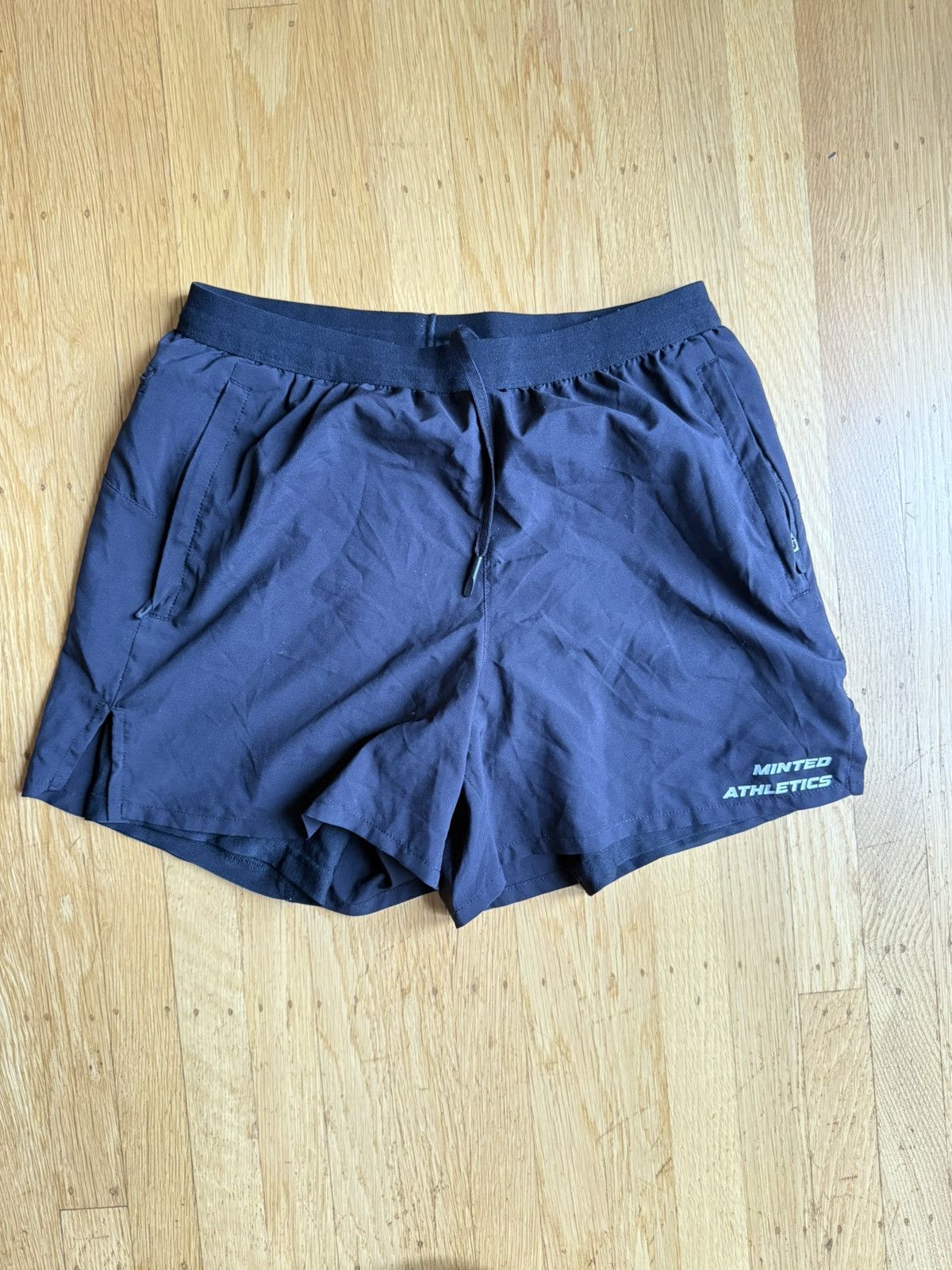 Minted New York MINTED NEW YORK BLACK SHORTS Size US 29 - 1 Thumbnail
