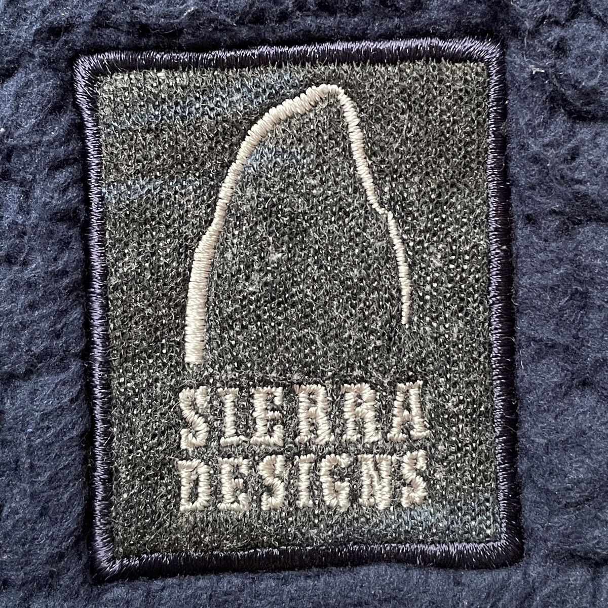 Sierra Designs × Vintage Vintage Brand Sierra Designs Fur Zipper Hoodies 2000s Size US M / EU 48-50 / 2 - 9 Thumbnail