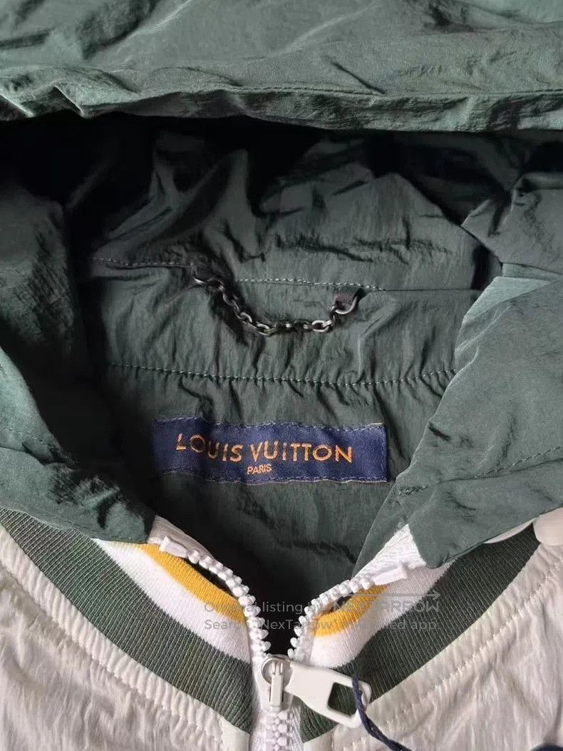Louis Vuitton Louis Vuitton Two-Piece Windbreaker Jacket. Size US L / EU 52-54 / 3 - 3 Thumbnail