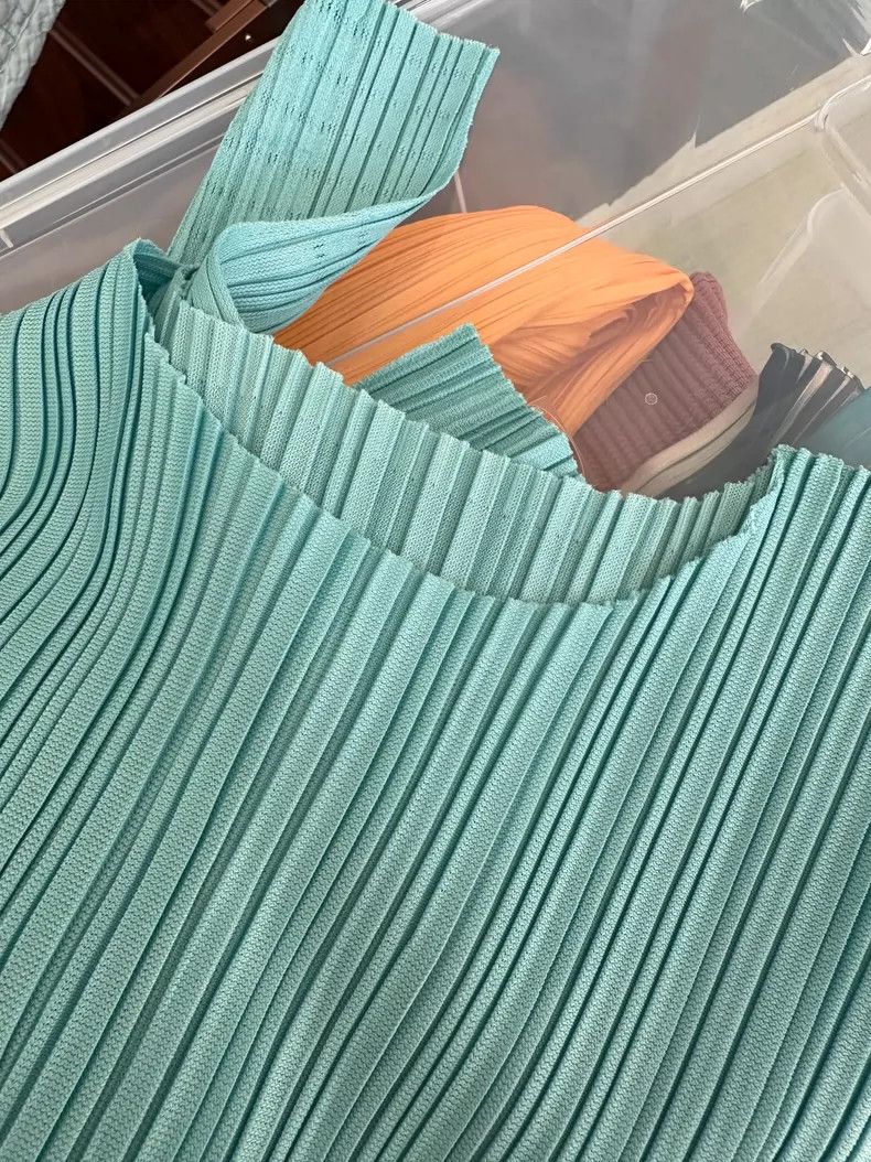 Issey Miyake Issey Miyake size:3 Tiffany blue pleated long-sleeved shir Size S / US 4 / IT 40 - 5 Thumbnail