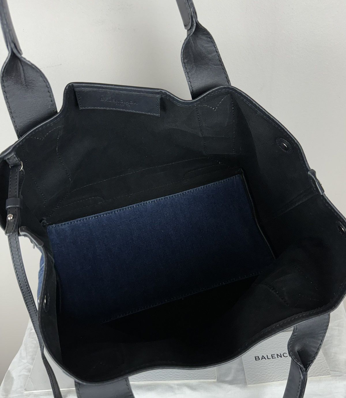 Balenciaga Balenciaga Navy Cabas Handbag original casual item Size ONE SIZE - 5 Thumbnail