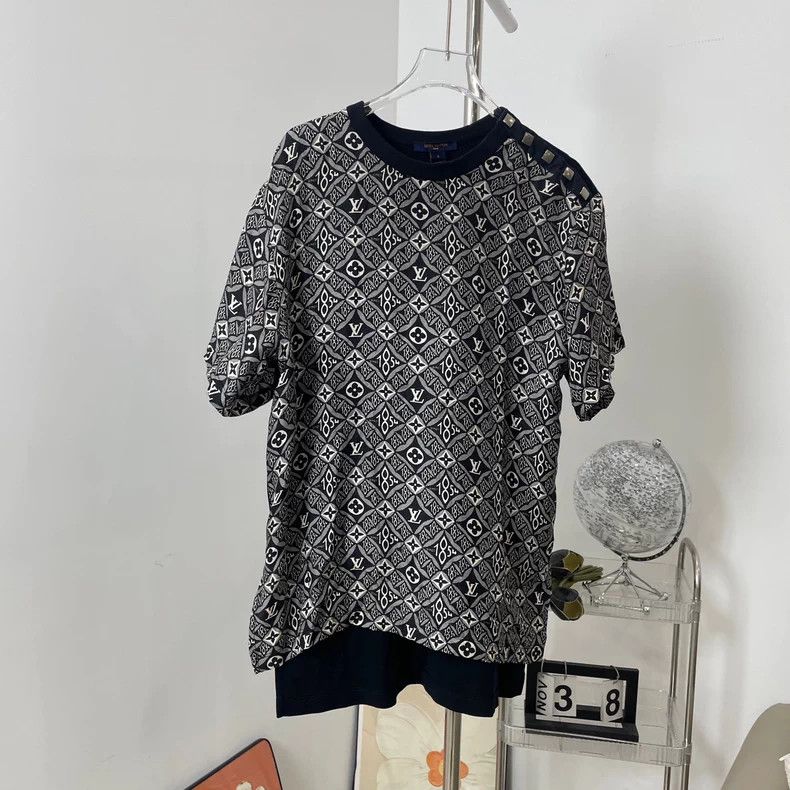 Louis Vuitton Louis Vuitton Short Sleeve Shirt S Size US S / EU 44-46 / 1 - 1 Thumbnail