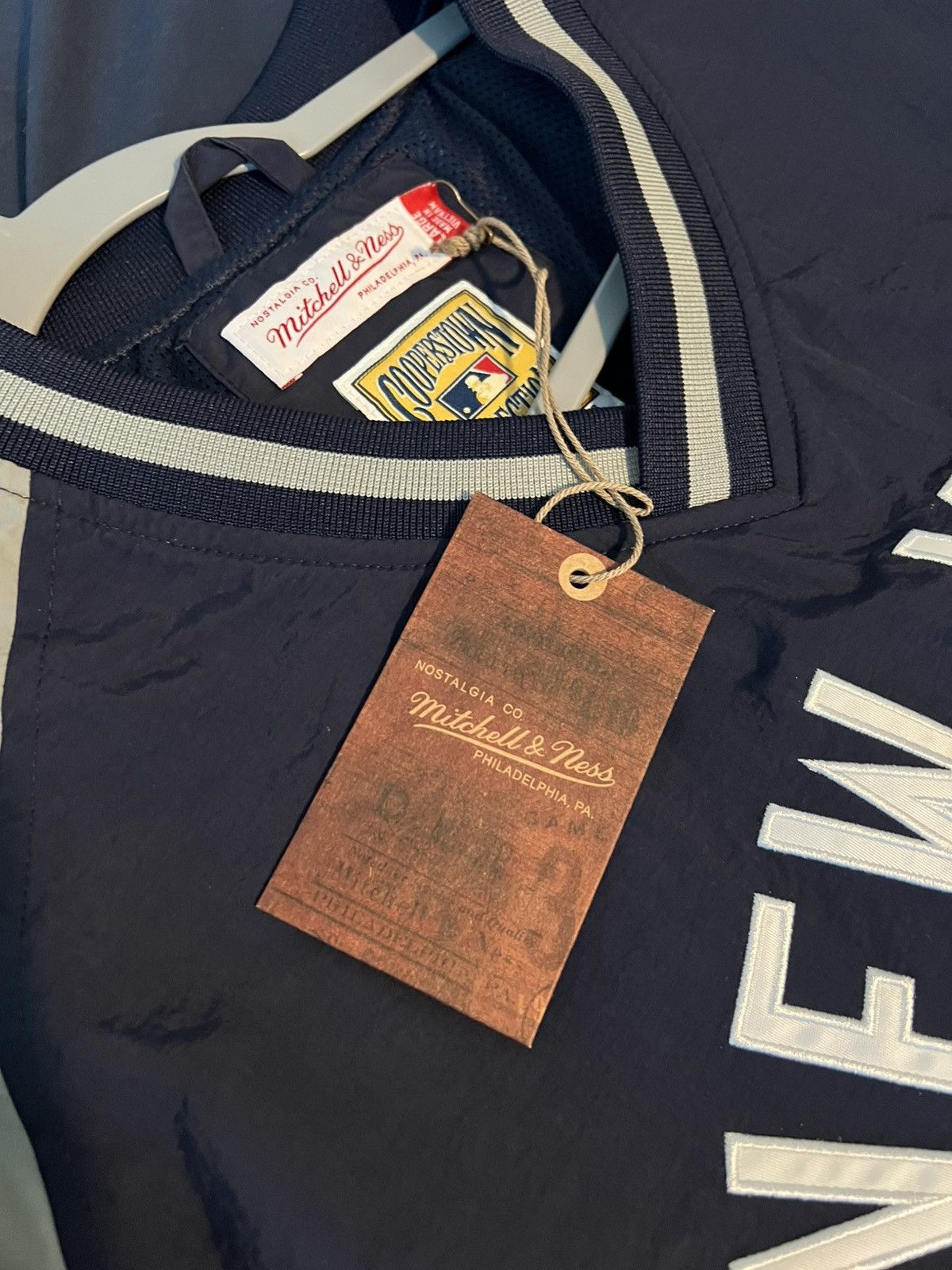 Mitchell & Ness Mitchell and Ness New York Yankees Pullover Cooperstown Col. Size US L / EU 52-54 / 3 - 4 Thumbnail