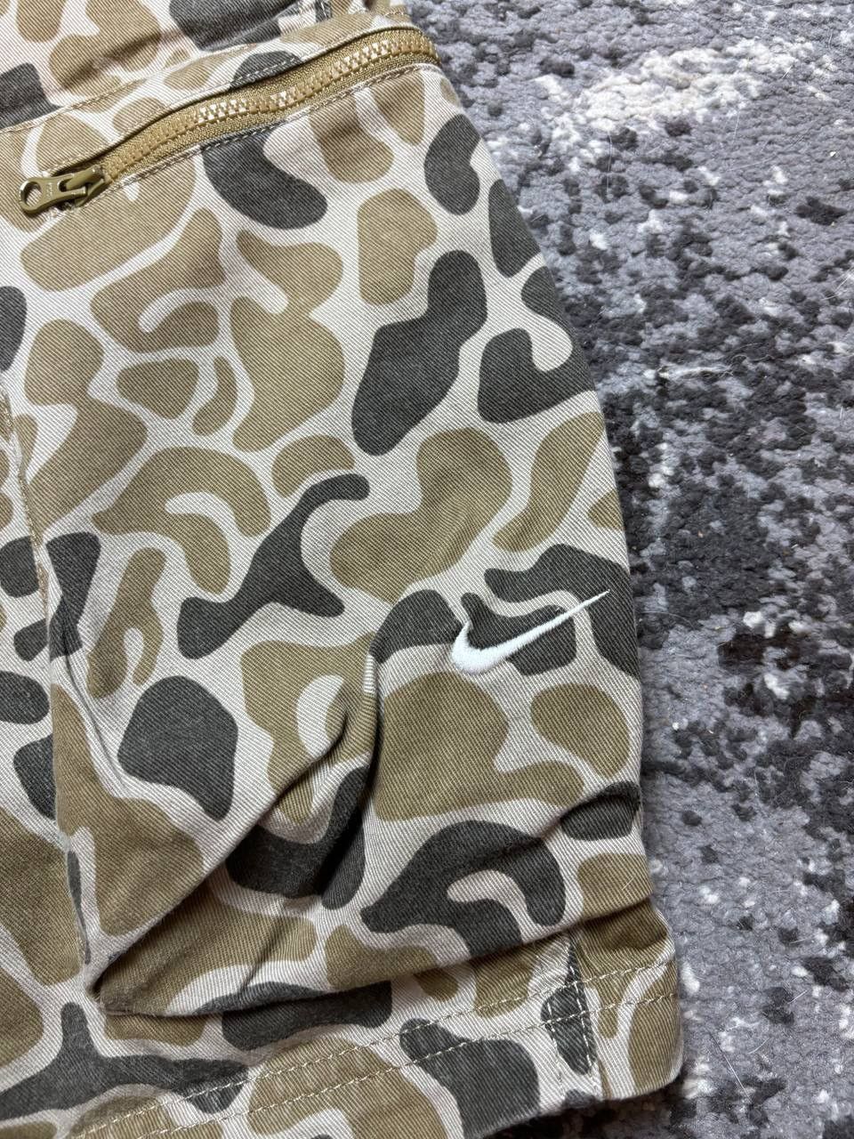 Nike × Vintage Vintage Y2K Nike Adept Military Camo Cargo Swoosh Shorts Size US 32 / EU 48 - 4 Thumbnail
