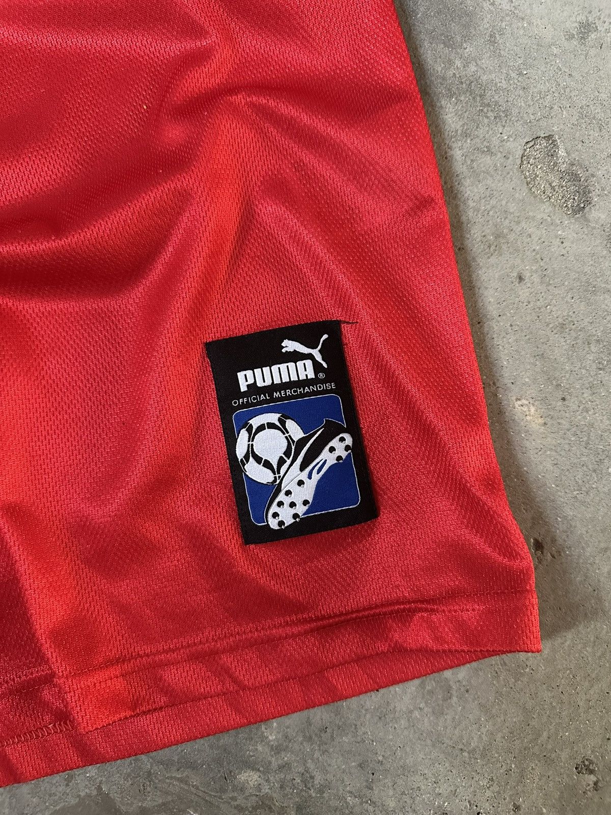 Puma Puma Czech Republic 1998-00 Home Size US L / EU 52-54 / 3 - 4 Thumbnail