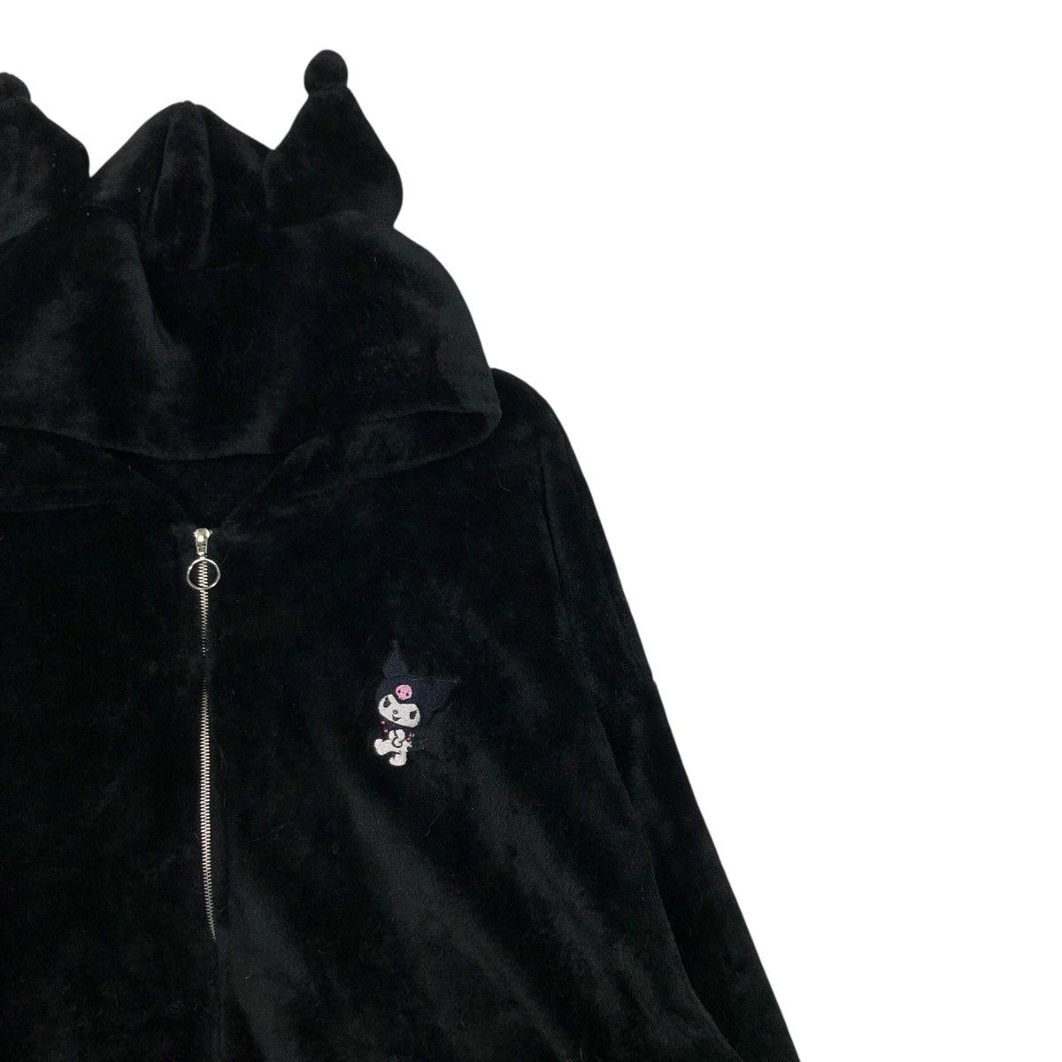 Japanese Brand 🔥VINTAGE ZIPPER SWEATER CARTOON JAPAN KUROMI BIG LOGO Size US L / EU 52-54 / 3 - 8 Thumbnail