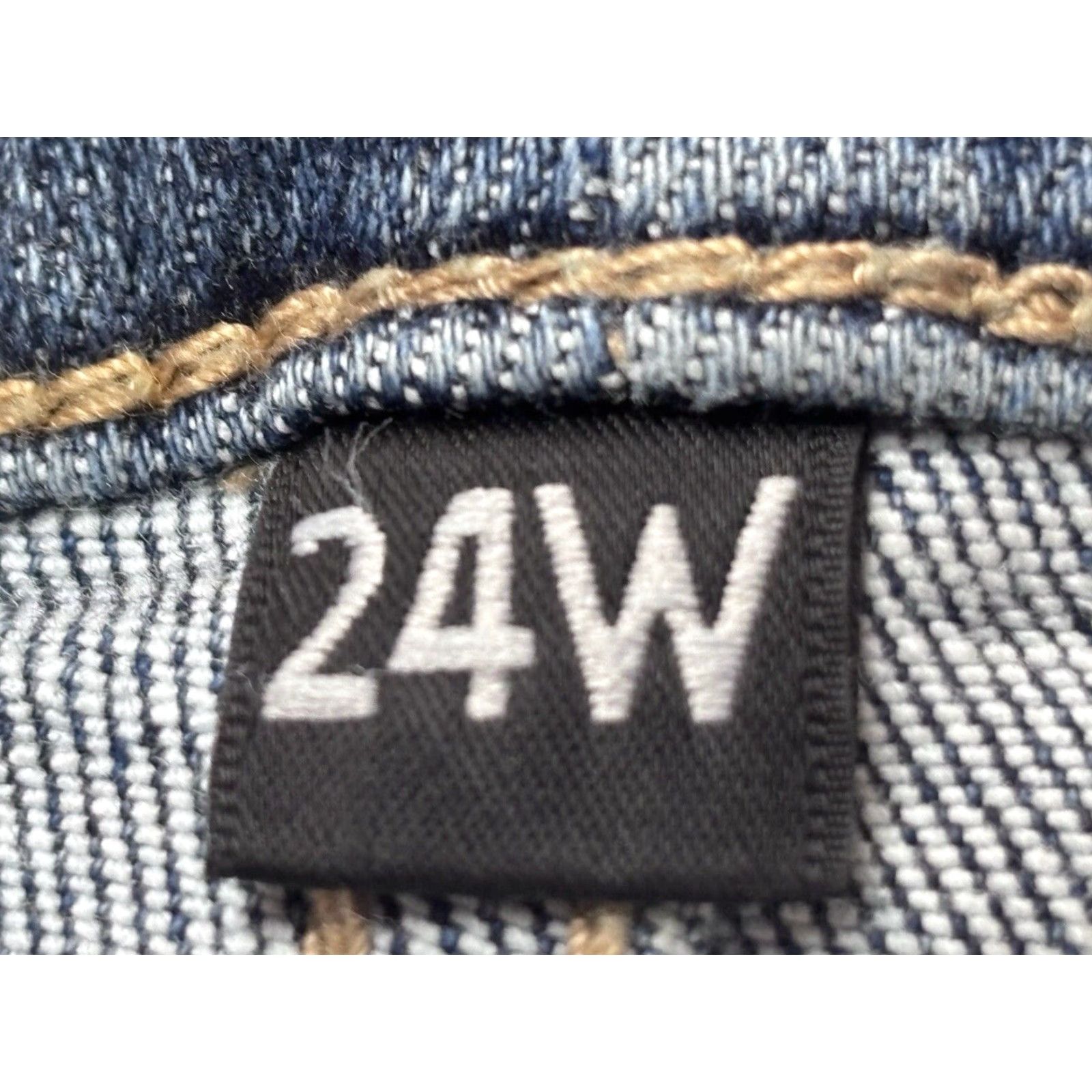 Vintage VINTAGE Judy Blue Jeans Women's Plus Size Mid Rise Wide Leg Denim Sz 24W Medium Wash Women's Size 42" / US 20 - 7 Thumbnail