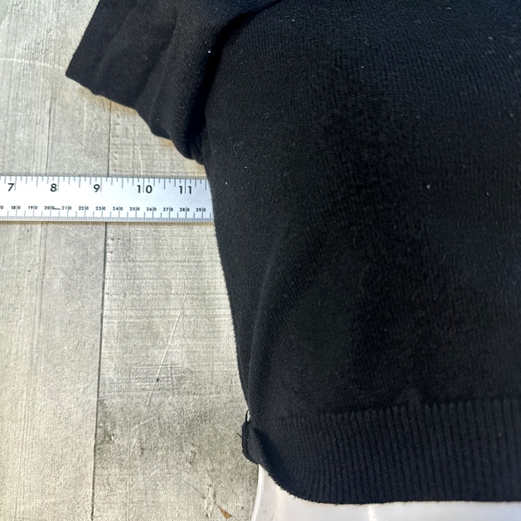 Vintage Daisy Cropped Hoodie Black Long Sleeve Pullover Sweatshirt Size M Womens Size M / US 6-8 / IT 42-44 - 2 Thumbnail