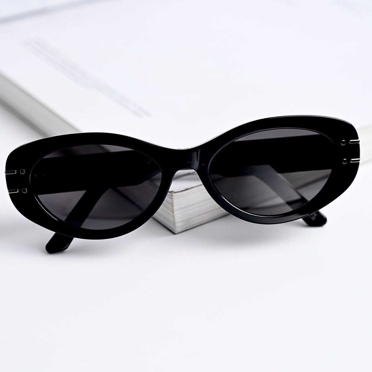 Dior DIOR DIORSIGNATURE B8U 14A0 SUNGLASSES Size ONE SIZE - 9 Thumbnail
