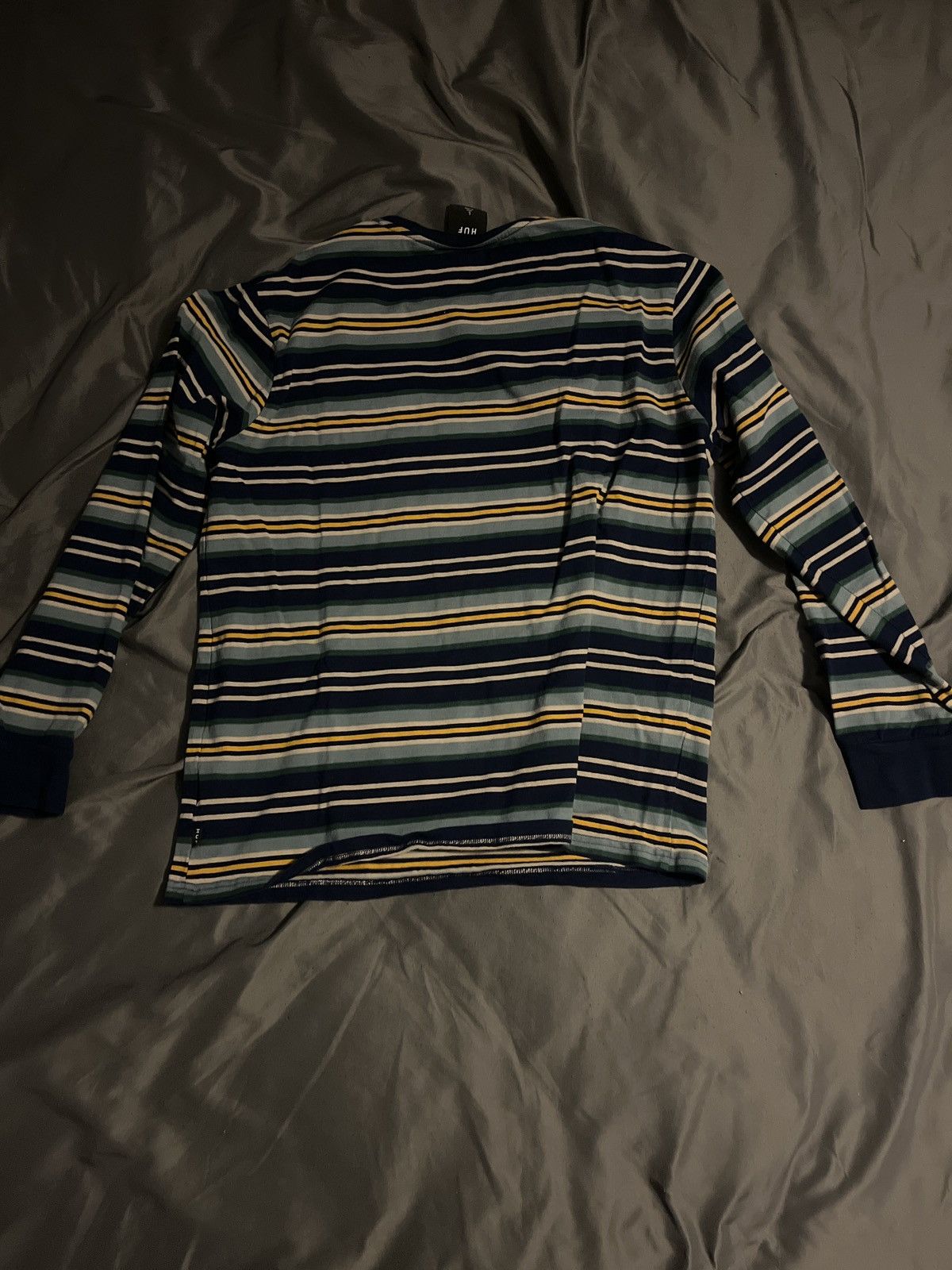 Huf Long sleeve “Huf” shirt Size US L / EU 52-54 / 3 - 2 Thumbnail